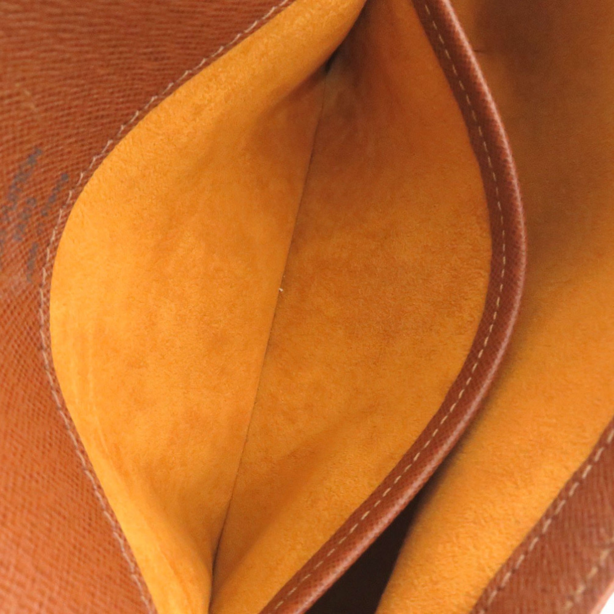 Louis Vuitton Brown Monogram Canvas Shoulder Bag (Pre-Owned)
