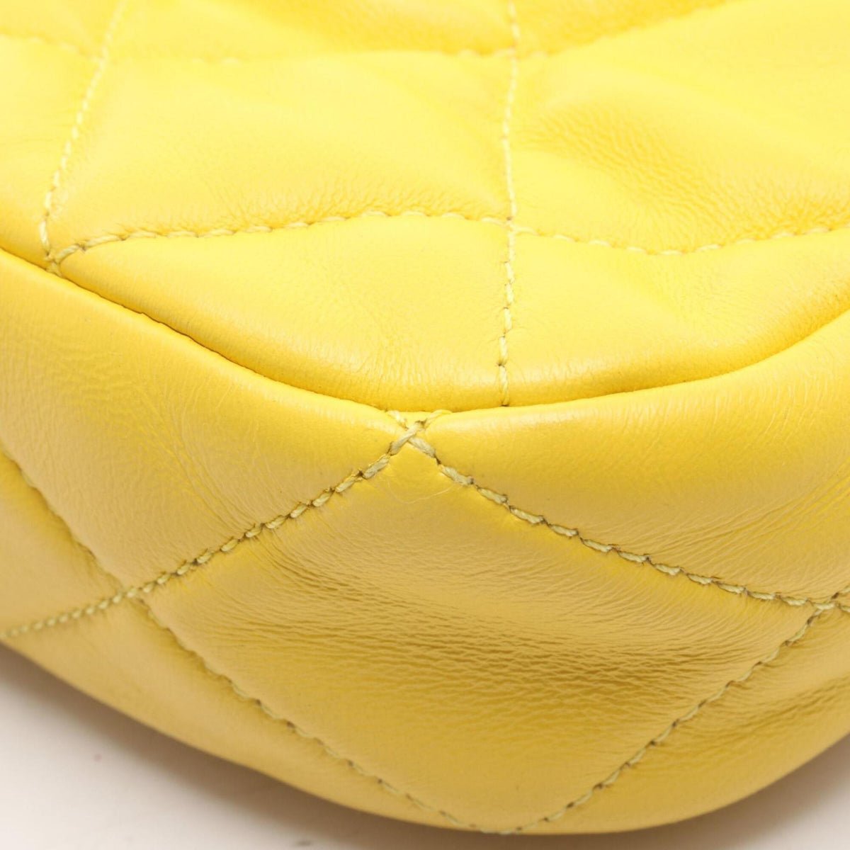 Chanel Yellow Leather Handbag Shoulder Bag (Pre-Owned)