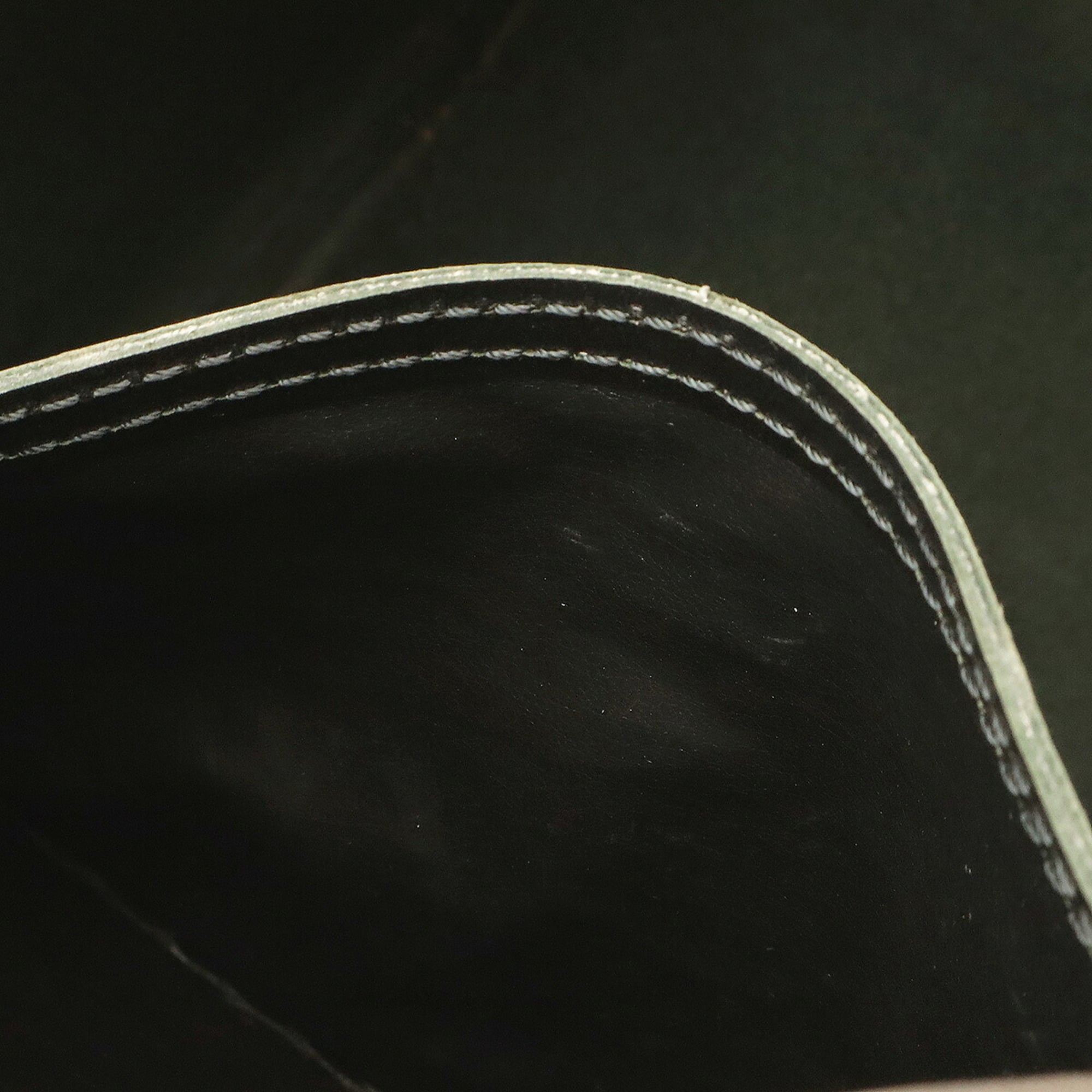 Louis Vuitton Black Noir Epi Leather Boston Bag Handbag (Pre-Owned)