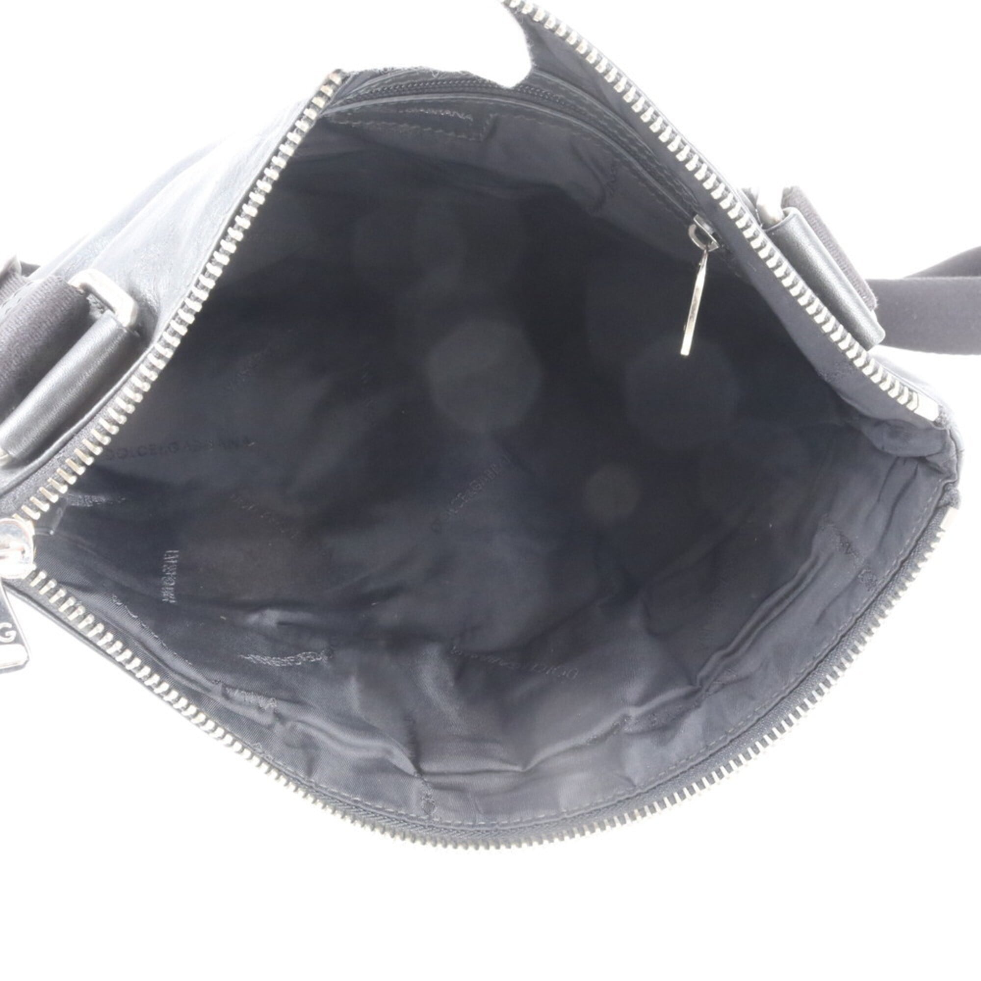 Dolce & Gabbana Black Leather Messenger Bag Shoulder Bag (Pre-Owned)
