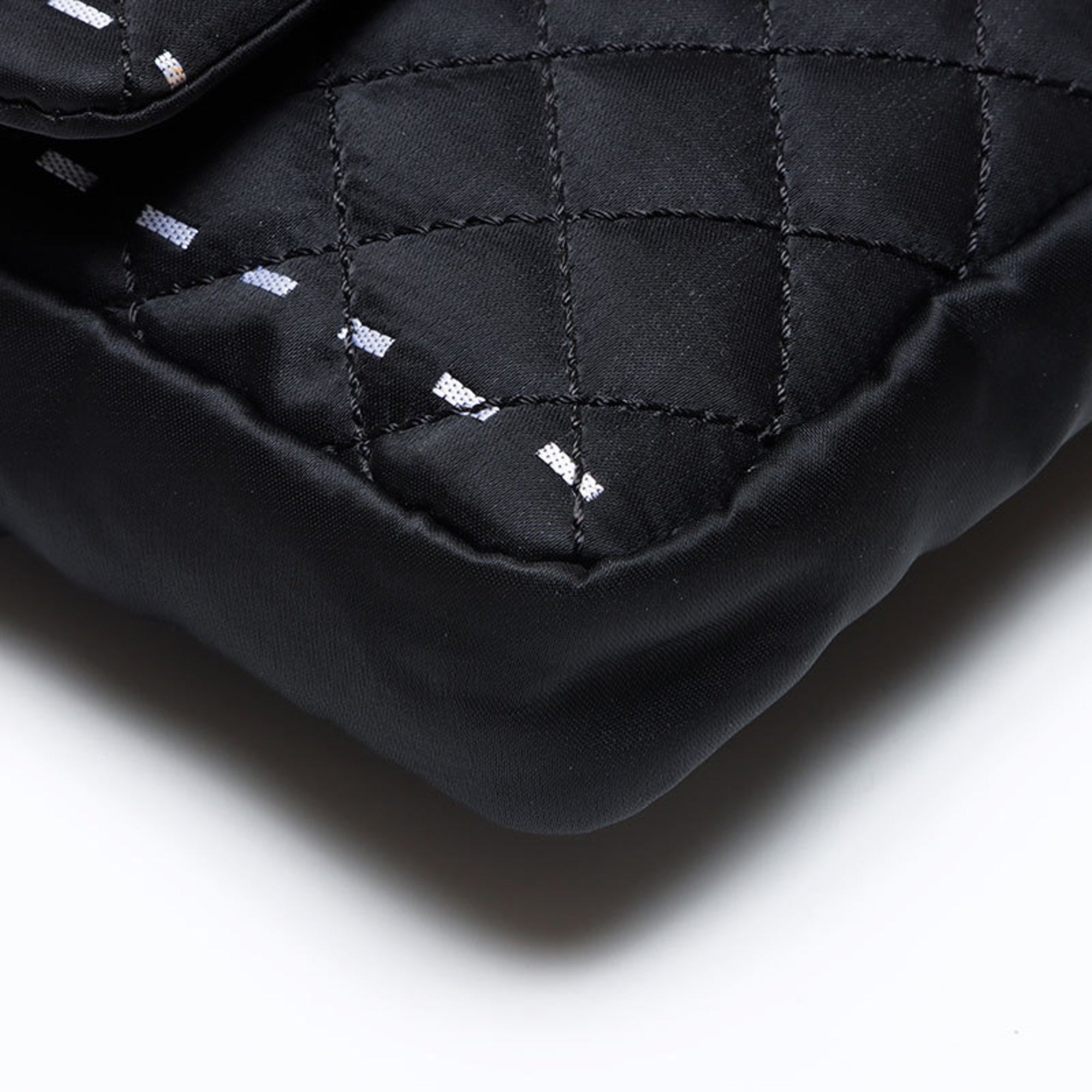 Chanel Matelasse Black Nylon Handbag (Pre-Owned)