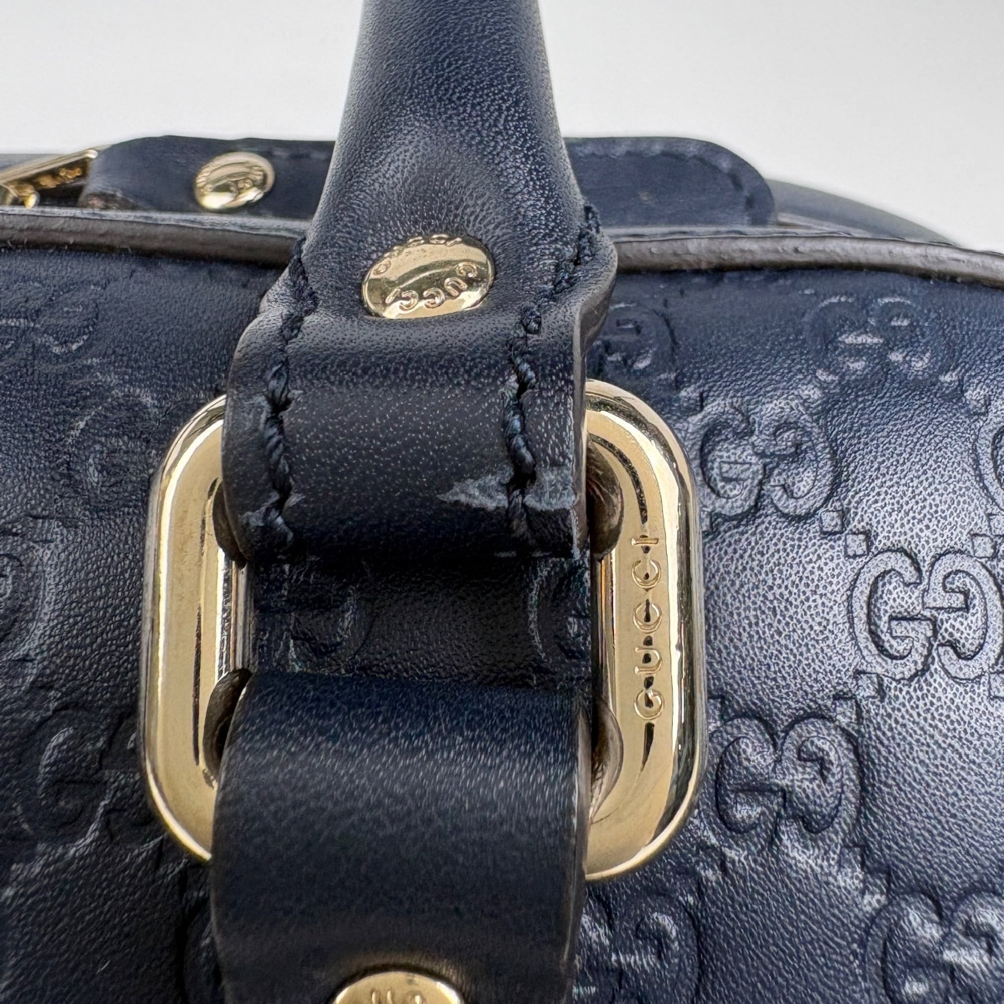 Gucci Navy Leather Handbag (Pre-Owned)