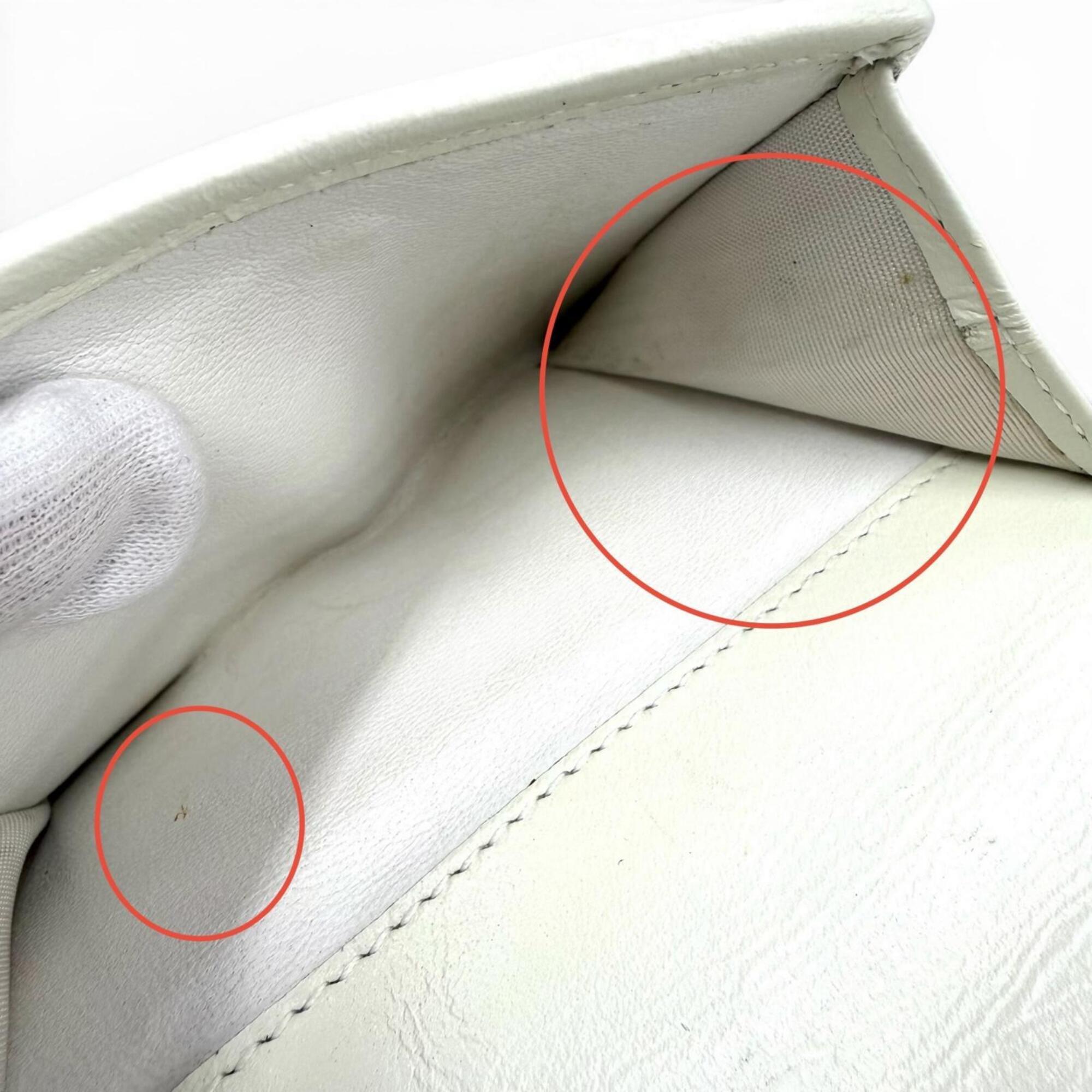 Bvlgari White Leather Wallet (Bi-Fold) (Pre-Owned)