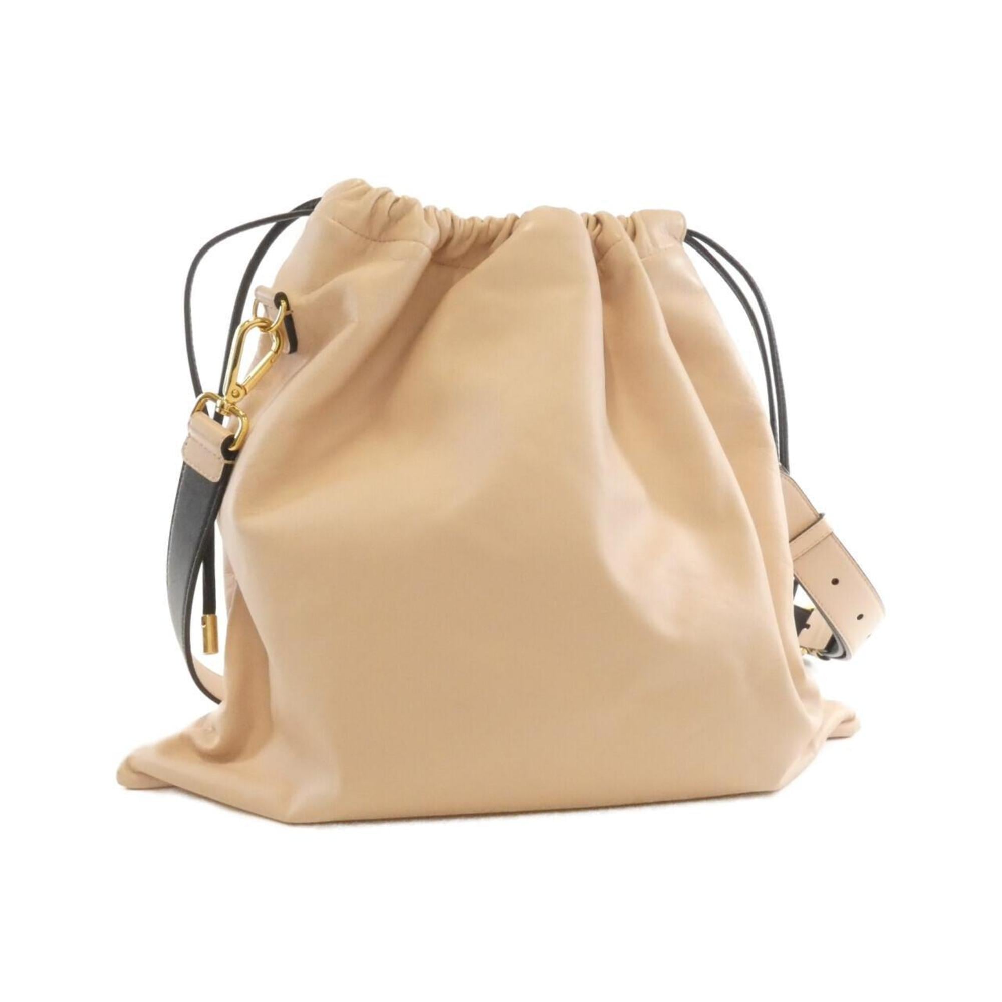 Fendi Pink Leather Shoulder Bag (Pre-Owned)