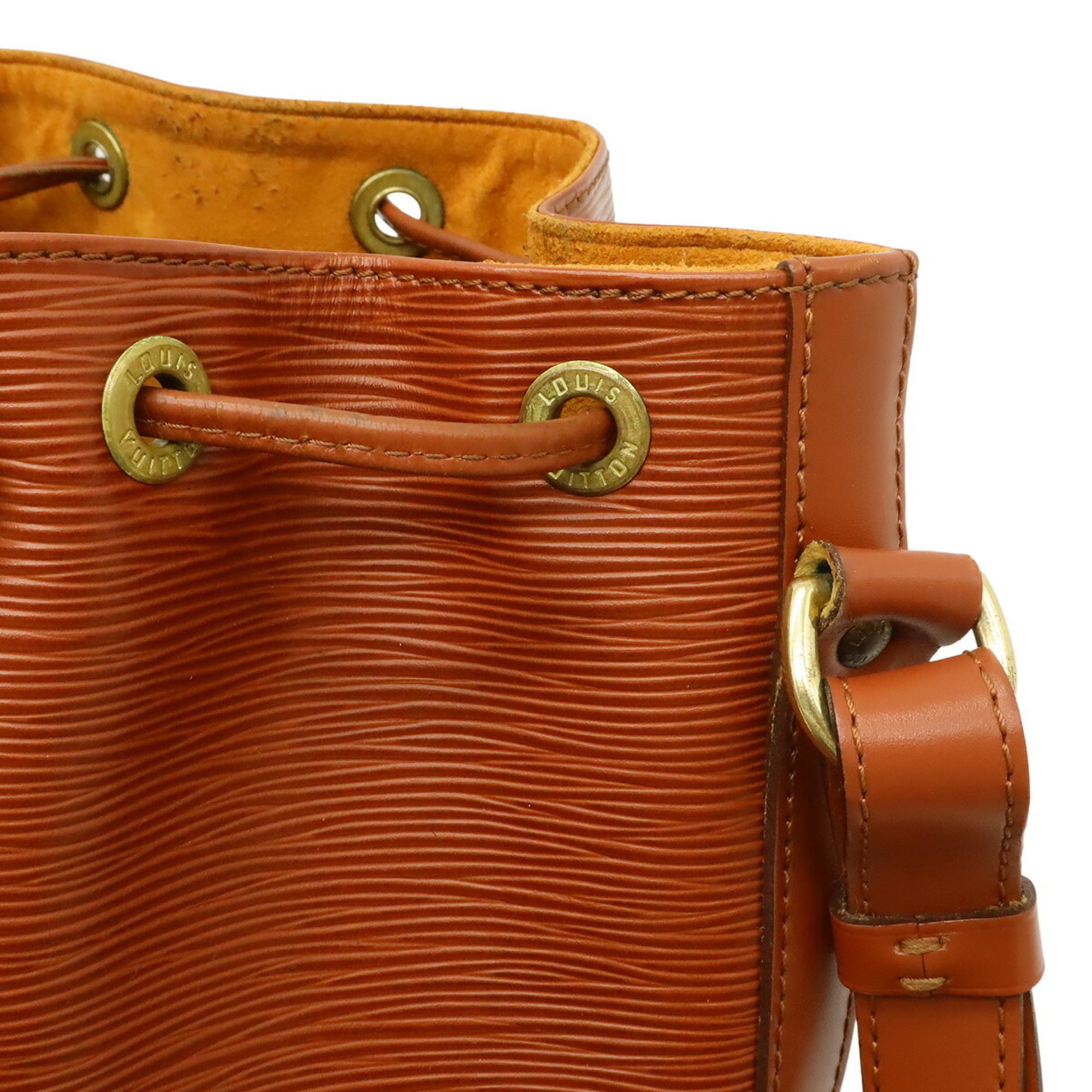 Louis Vuitton Brown Epi Leather Shoulder Bag (Pre-Owned)