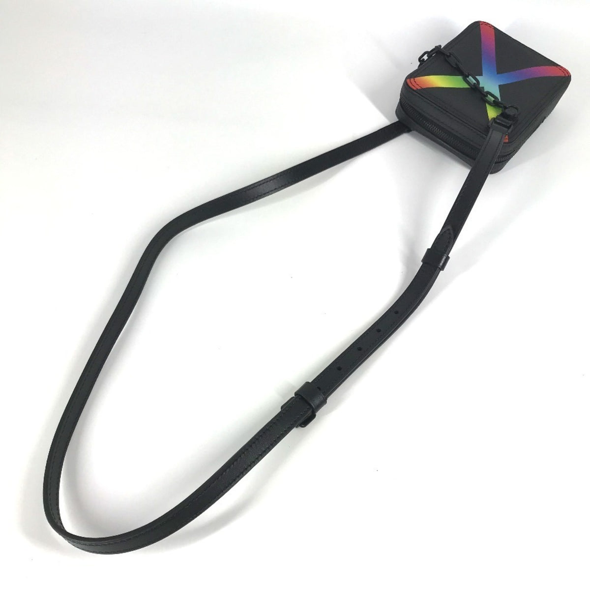 Louis Vuitton Black Multi-Color Taiga Leather Pochette Shoulder Bag (Pre-Owned)