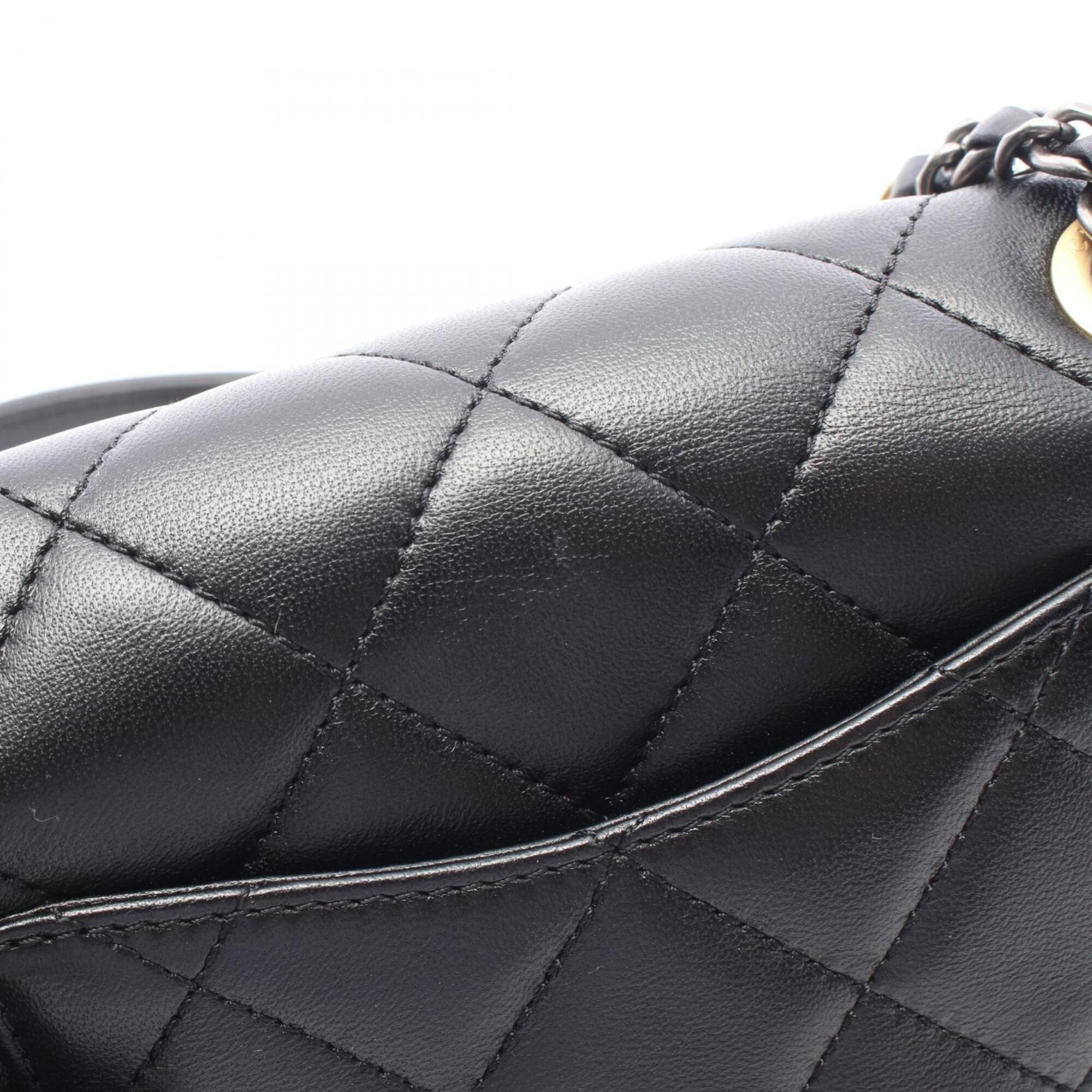 Chanel Black Leather Handbag Shoulder Bag (Pre-Owned)