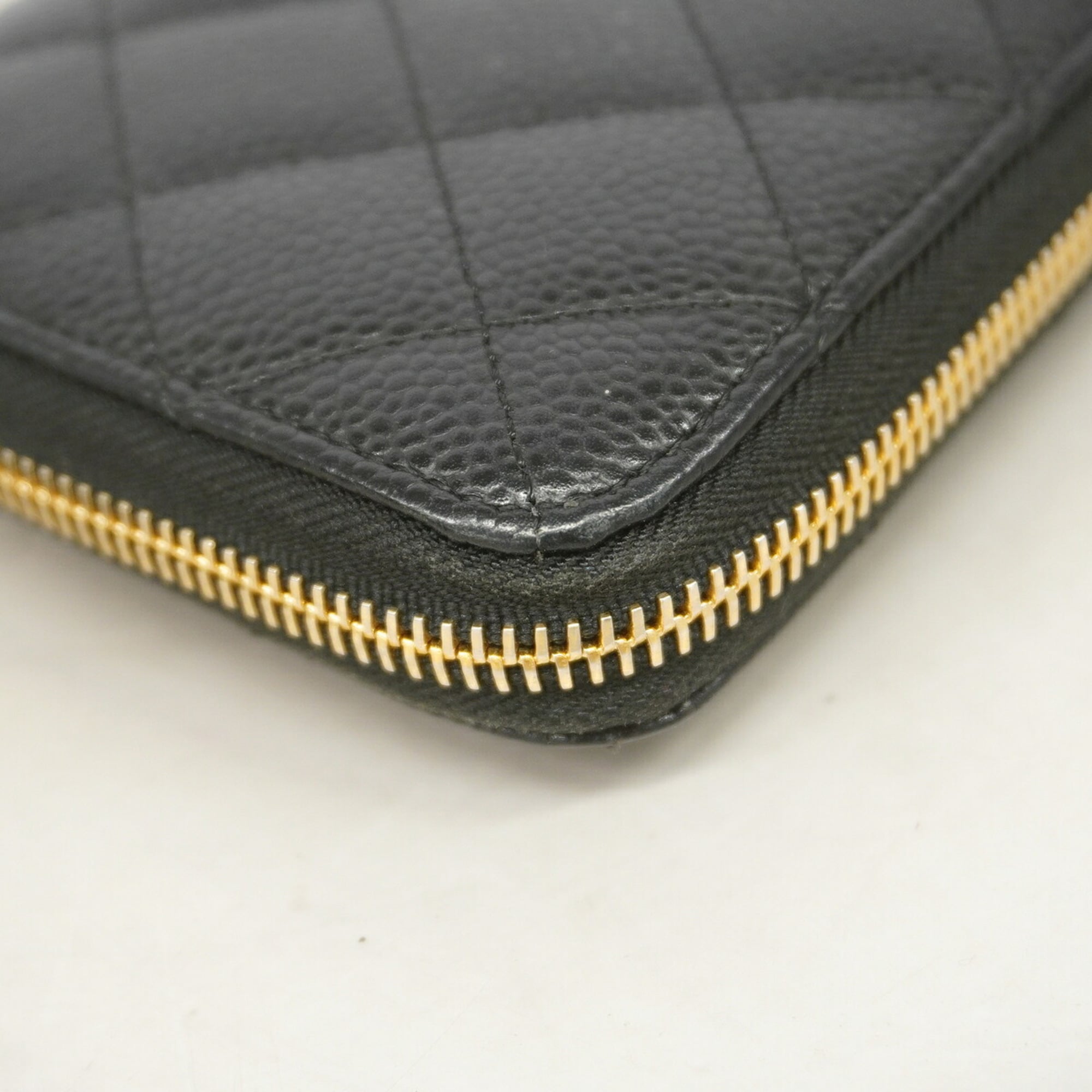 Chanel Black Grained Calfskin Long Wallet (Bi-Fold) (Pre-Owned)