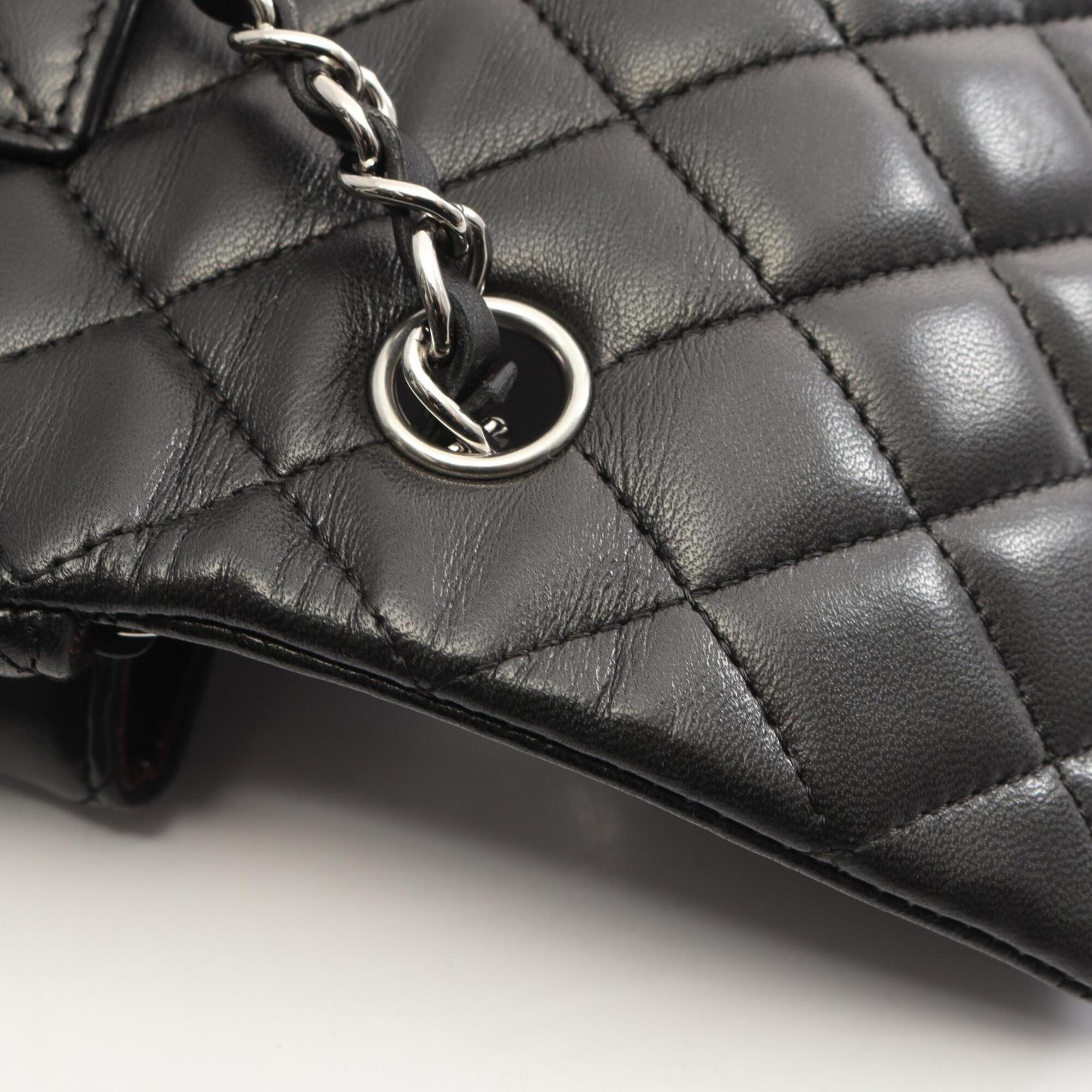 Chanel Black Leather Handbag Shoulder Bag (Pre-Owned)