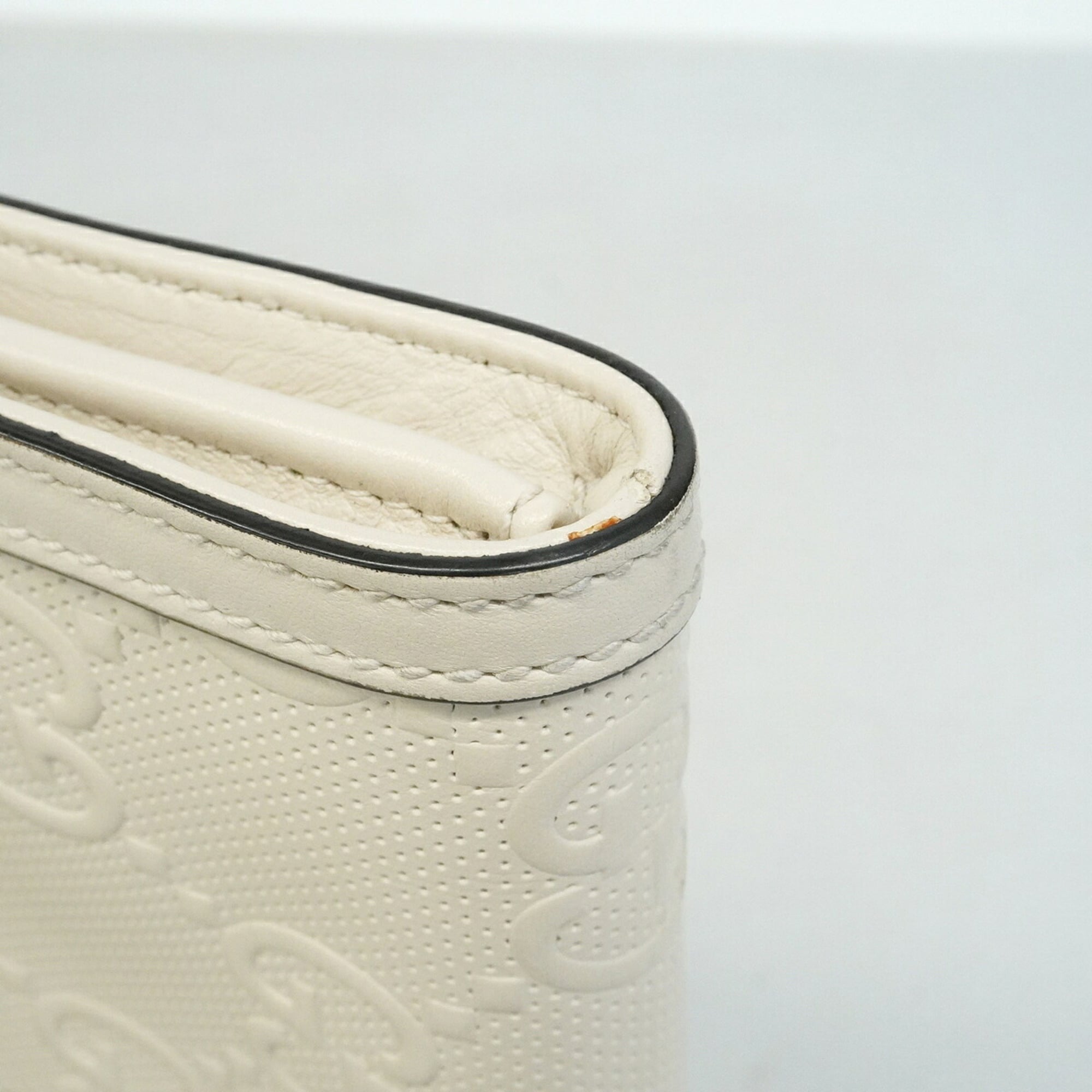 Gucci White Leather Shoulder Bag (Pre-Owned)