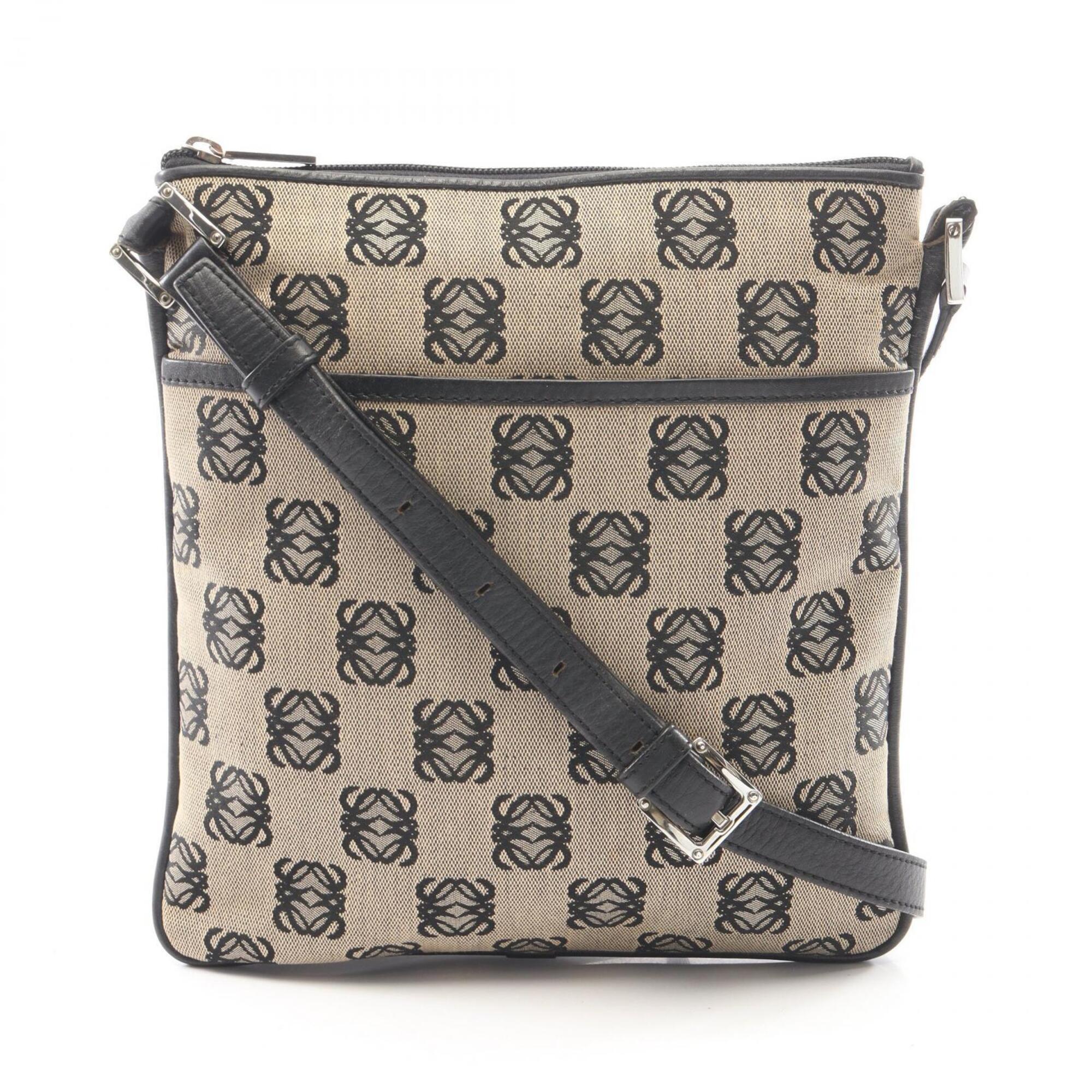 Loewe Beige Black Canvas Leather Handbag Shoulder Bag (Pre-Owned)