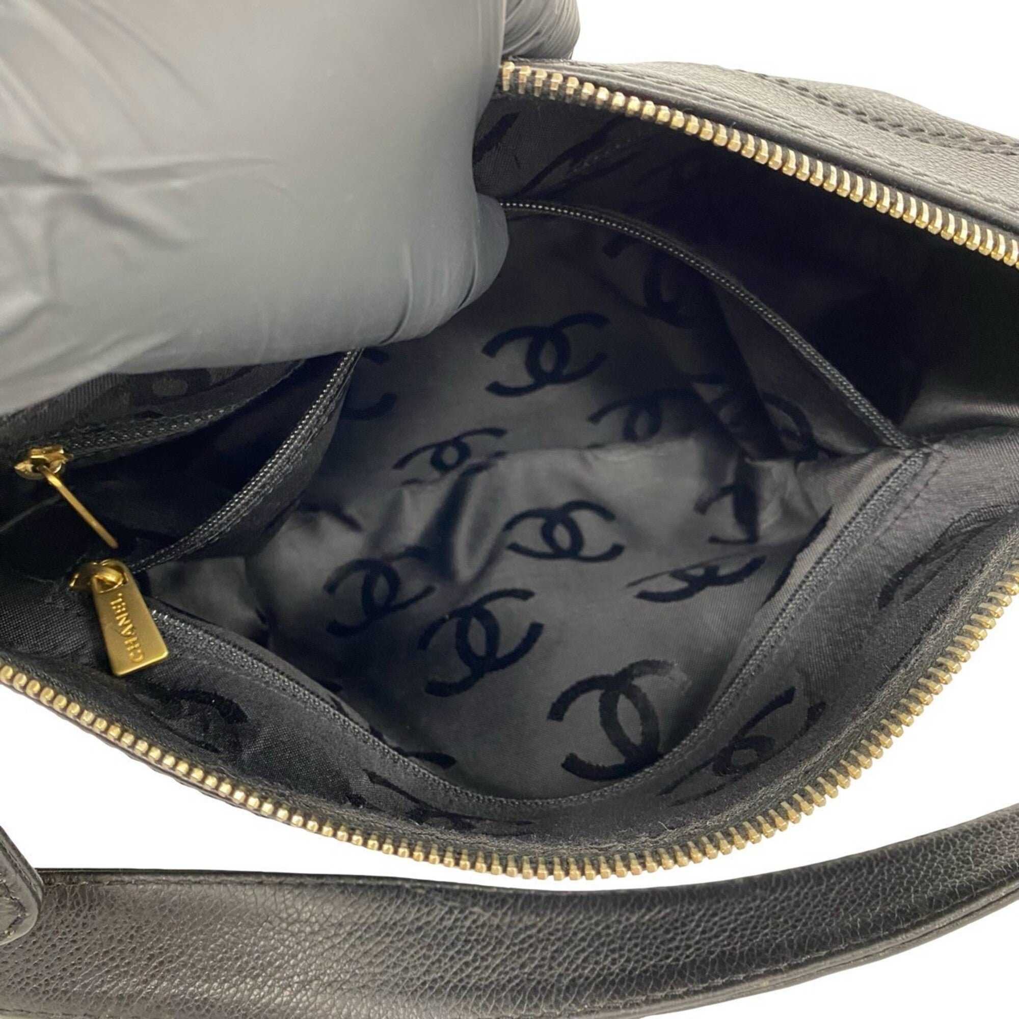 Chanel Black Leather Shoulder Bag Tote Bag (Pre-Owned)