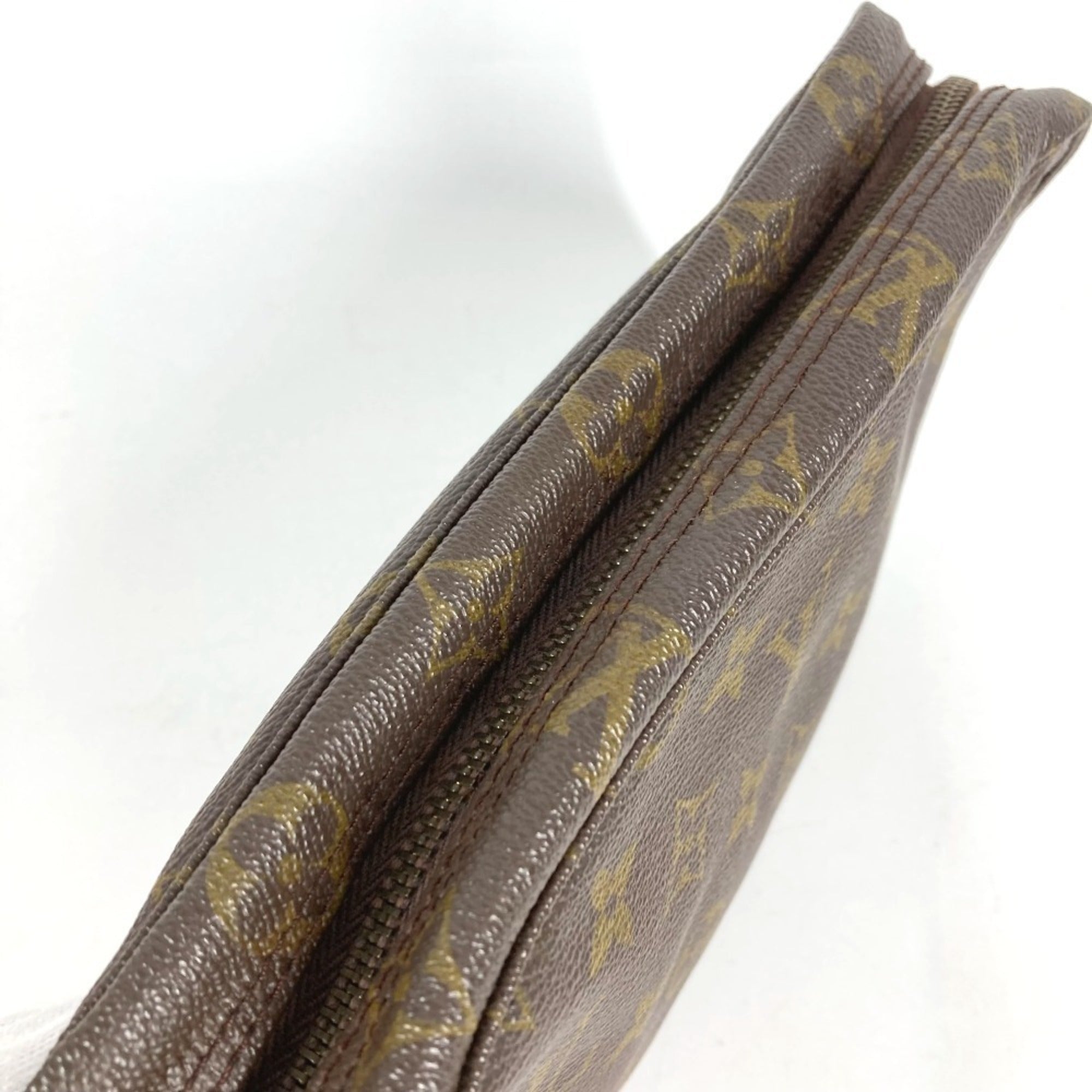 Louis Vuitton Brown Monogram Pouch (Pre-Owned)