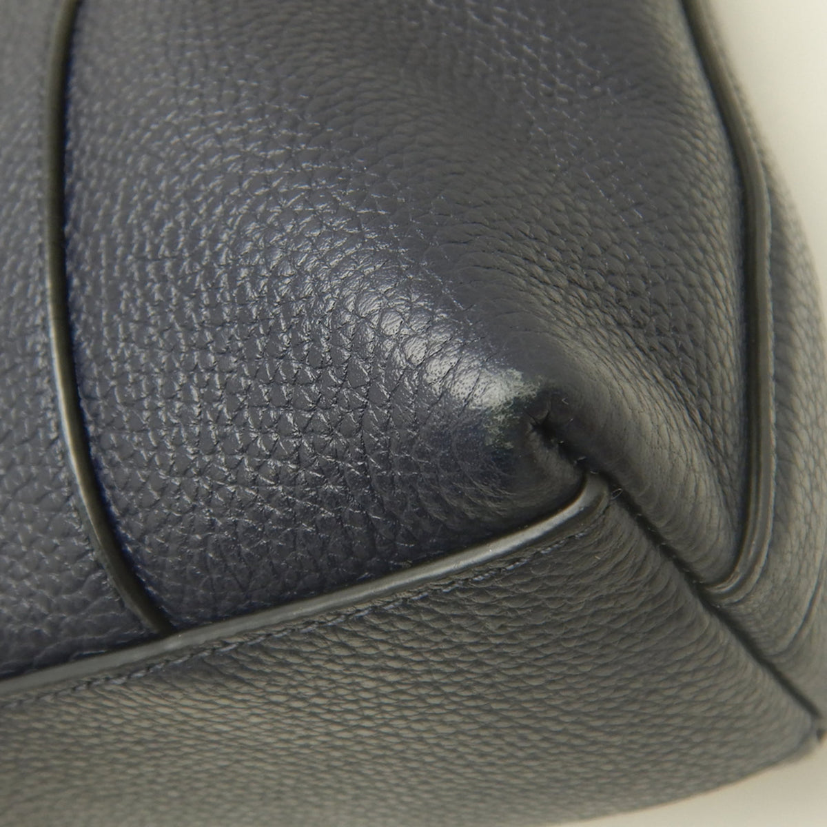 Coach Navy Leather Shoulder Bag (Pre-Owned)