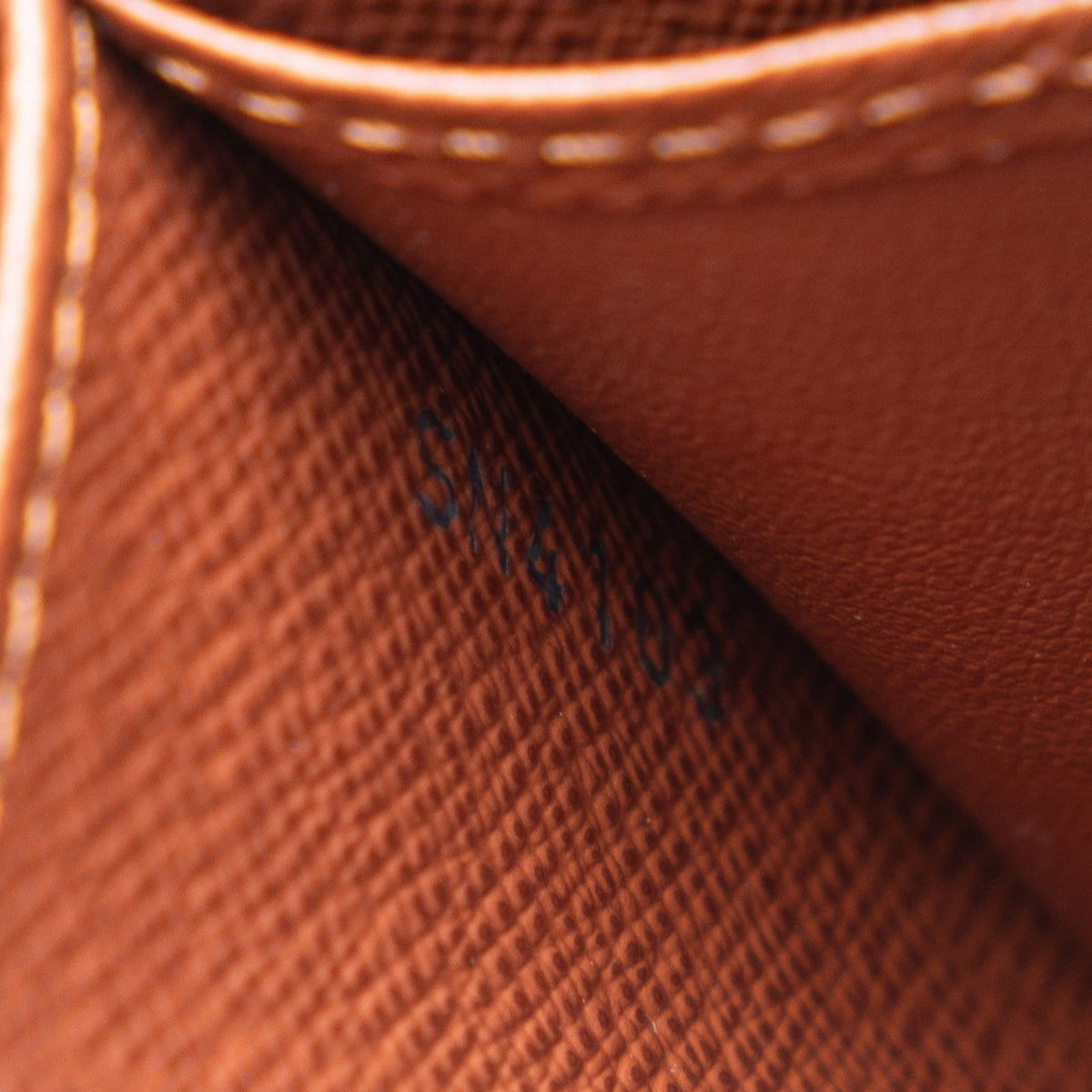 Louis Vuitton Brown Pvc Leather (Pre-Owned)
