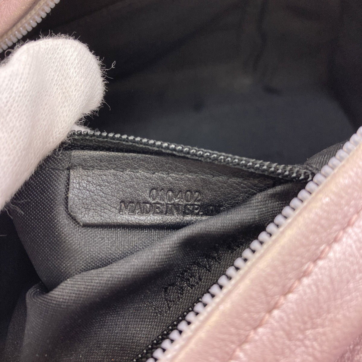 Loewe Purple Leather Handbag (Pre-Owned)