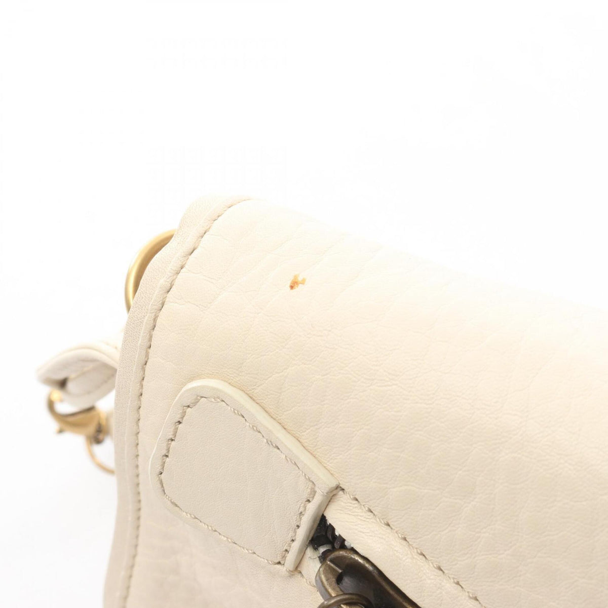 Salvatore Ferragamo Ivory Leather Handbag Shoulder Bag (Pre-Owned)