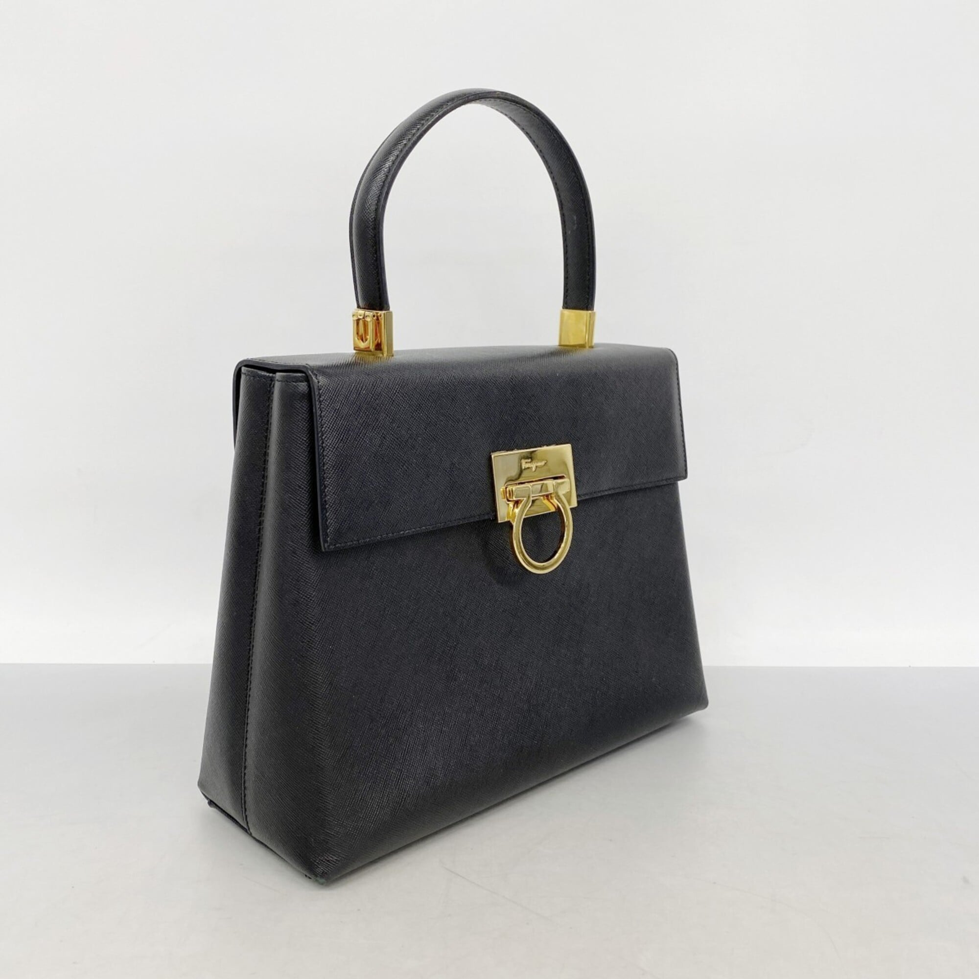 Salvatore Ferragamo Black Leather Handbag (Pre-Owned)