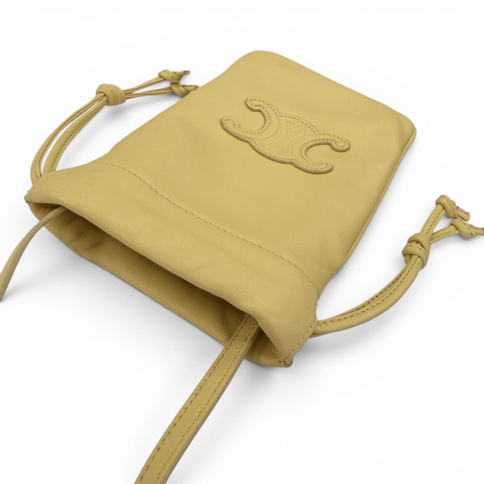 Celine Beige Leather Pouch Shoulder Bag (Pre-Owned)