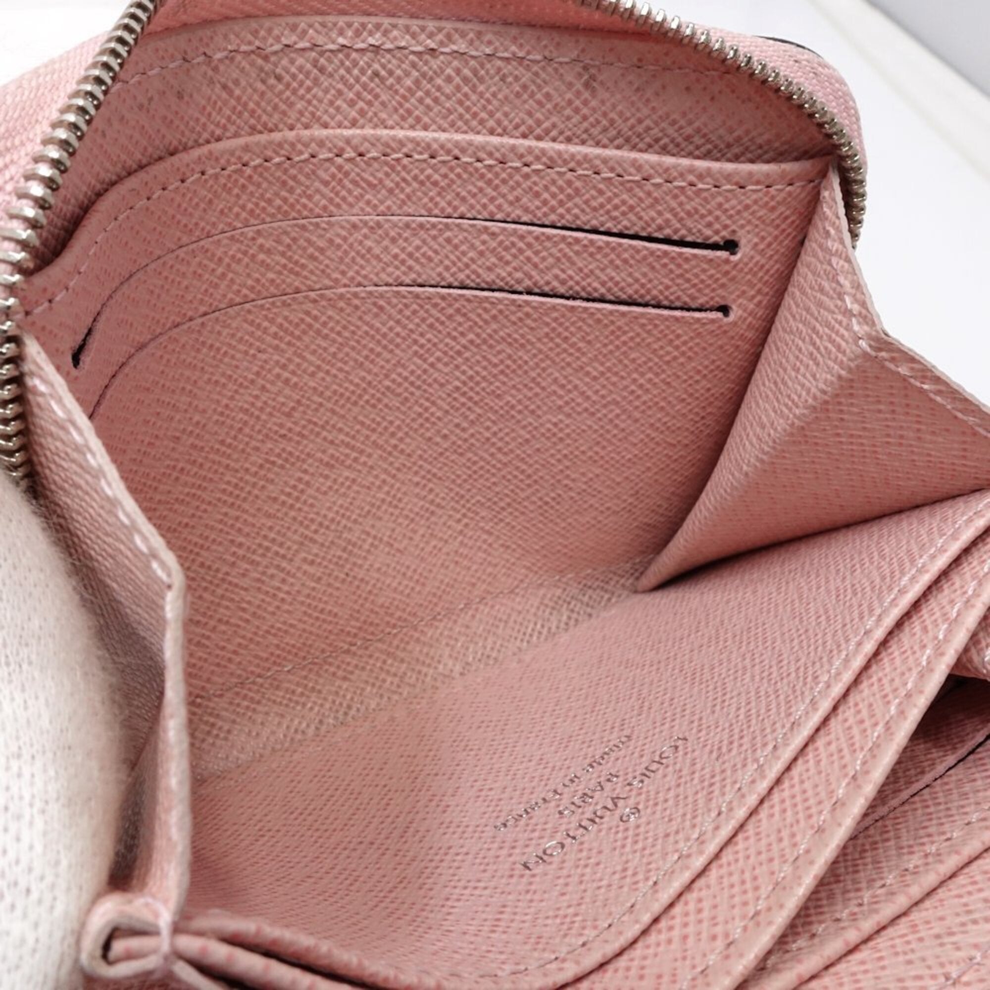 Louis Vuitton Epi Rose Ballerine Epi Leather Coin Purse/Coin Case (Pre-Owned)
