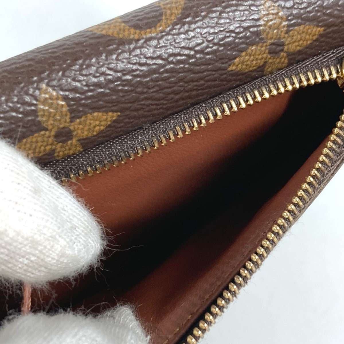 Louis Vuitton Brown Monogram Canvas Card Wallet (Pre-Owned)