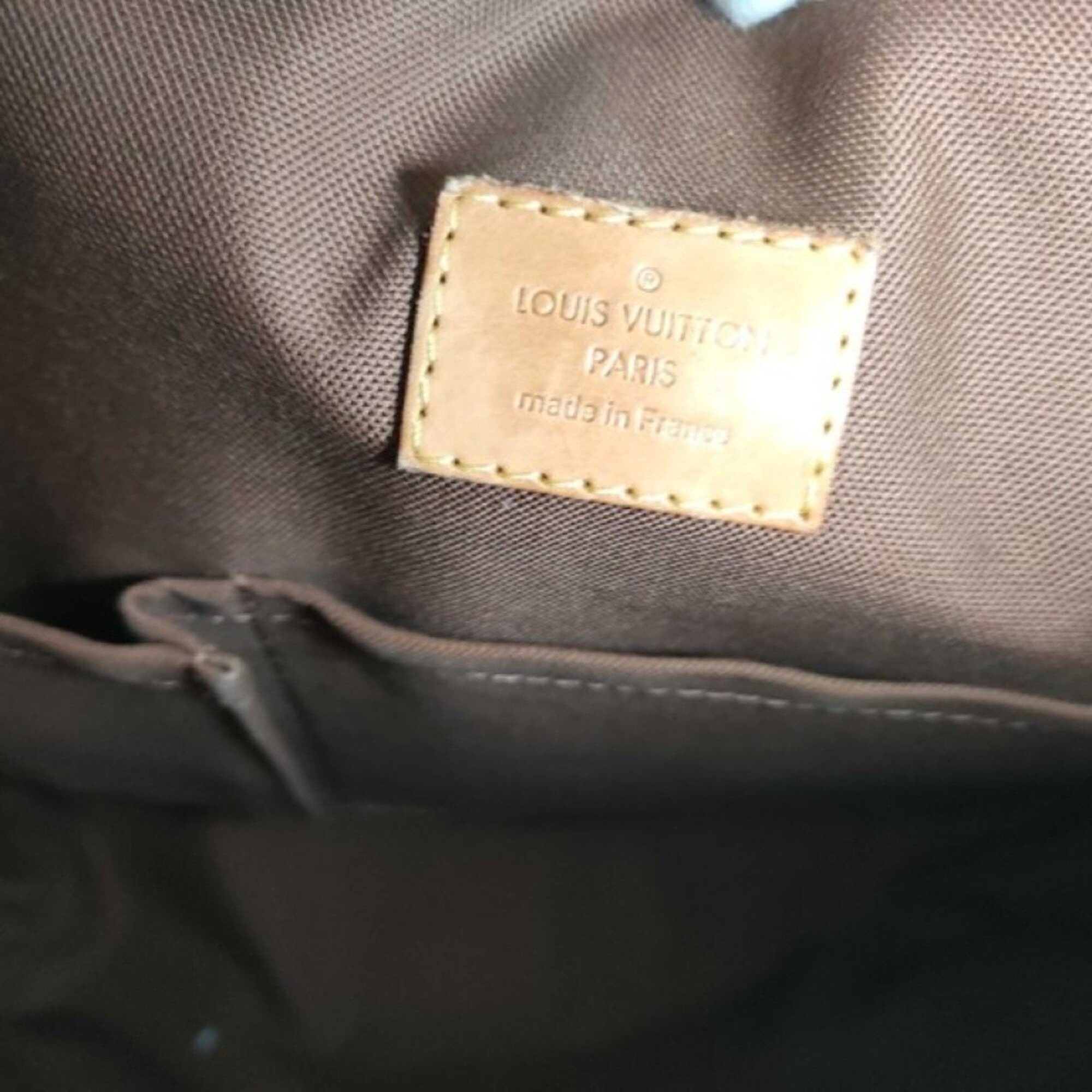 Louis Vuitton Brown Monogram Monogram Shoulder Bag (Pre-Owned)