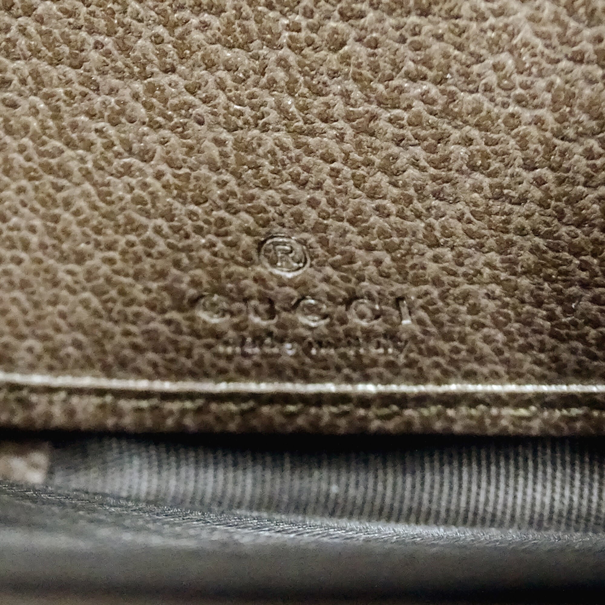 Gucci Beige Brown Gg Supreme Canvas Long Wallet (Bi-Fold) (Pre-Owned)