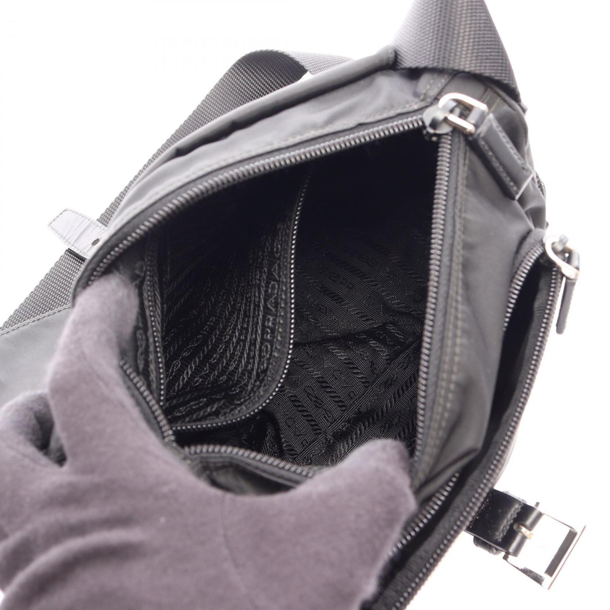 Prada Black Nylon Leather Handbag Shoulder Bag (Pre-Owned)
