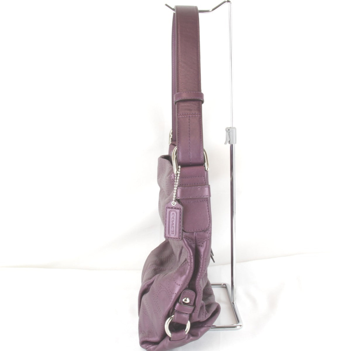 Coach Purple Leather Shoulder Bag (Pre-Owned)