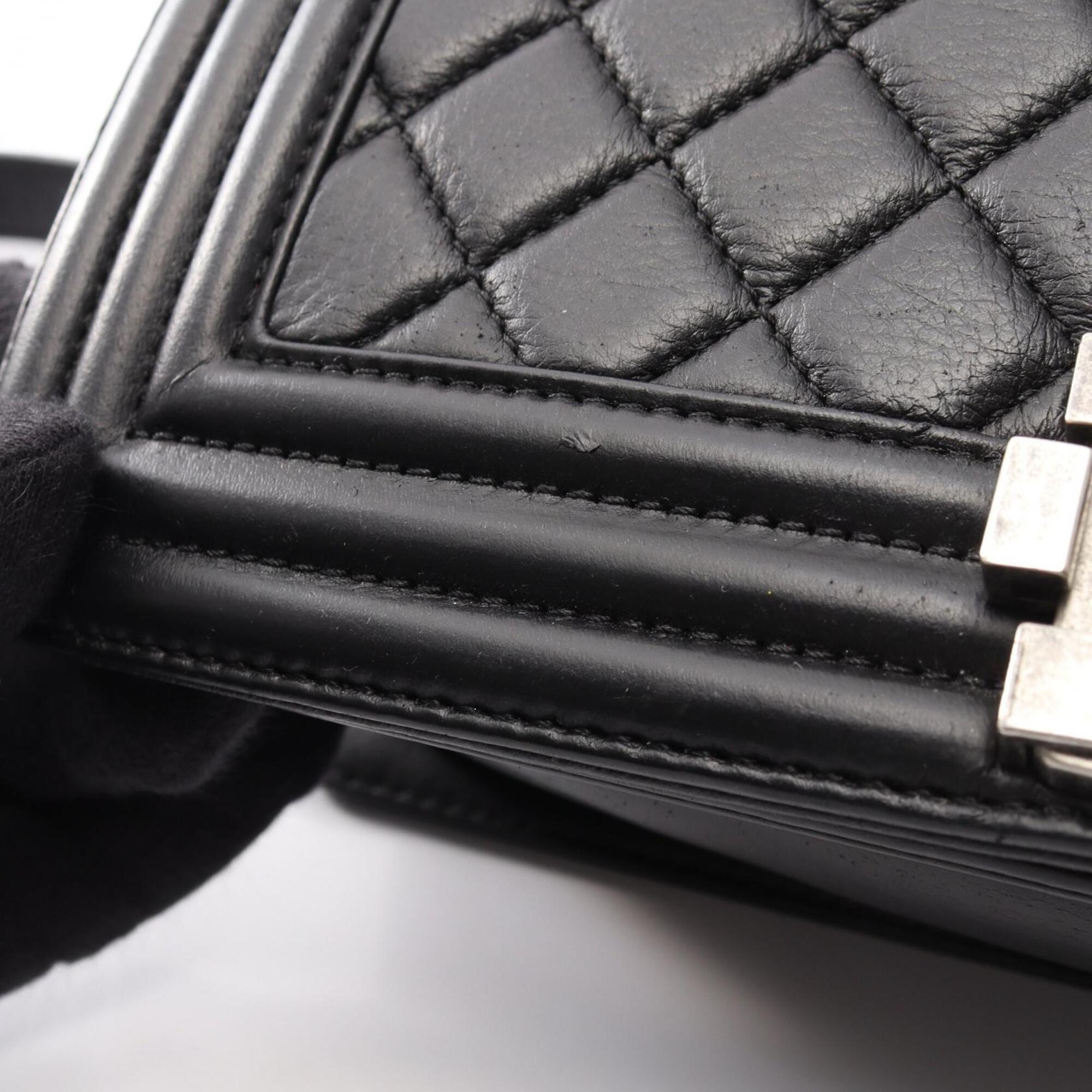 Chanel Black Leather Handbag Shoulder Bag (Pre-Owned)