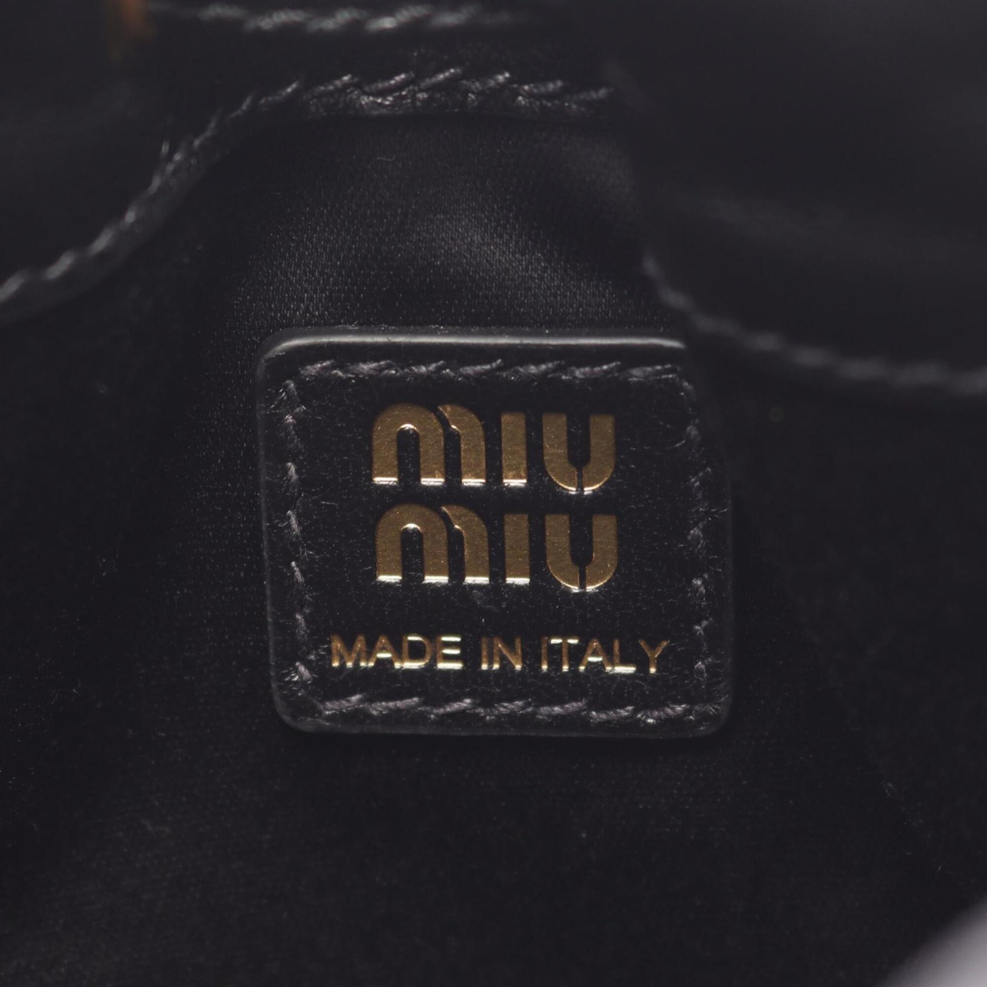 Miu Miu Black Leather Handbag Pouch (Pre-Owned)