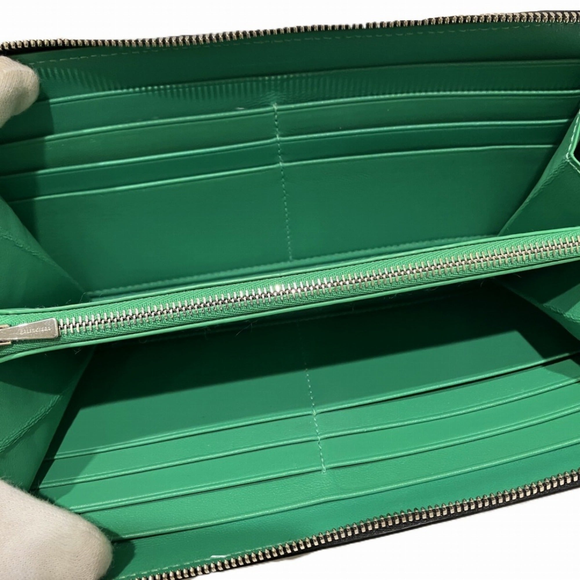 Balenciaga Black Leather Long Wallet (Bi-Fold) (Pre-Owned)