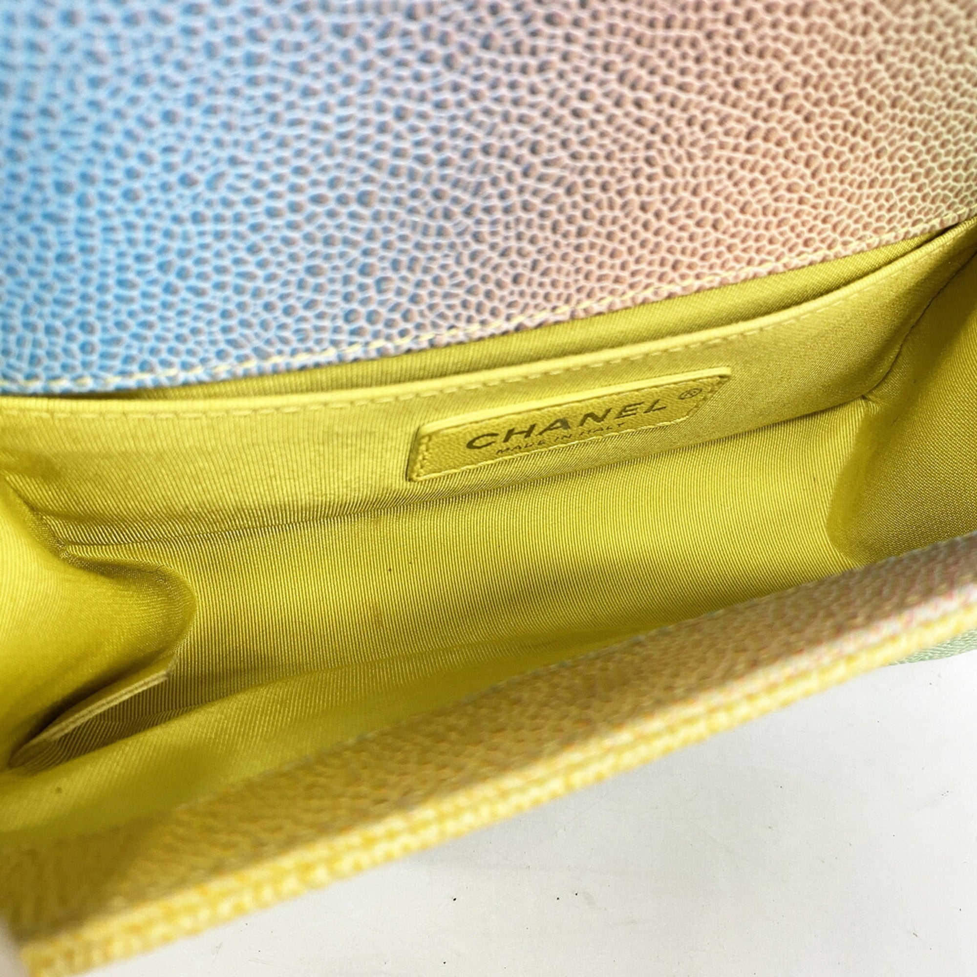 Chanel Multi-Color Grained Calfskin Shoulder Bag (Pre-Owned)