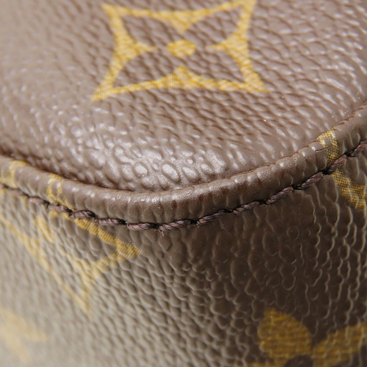 Louis Vuitton Brown Monogram Canvas Handbag (Pre-Owned)