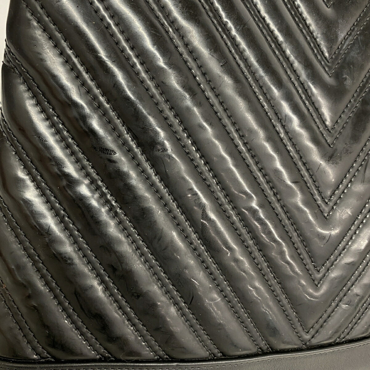 Chanel Black Patent Leather Tote Bag (Pre-Owned)
