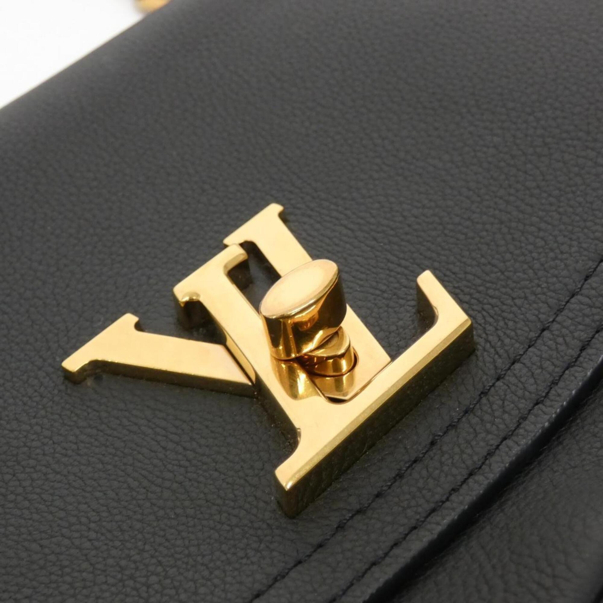 Louis Vuitton Black Leather Shoulder Bag (Pre-Owned)