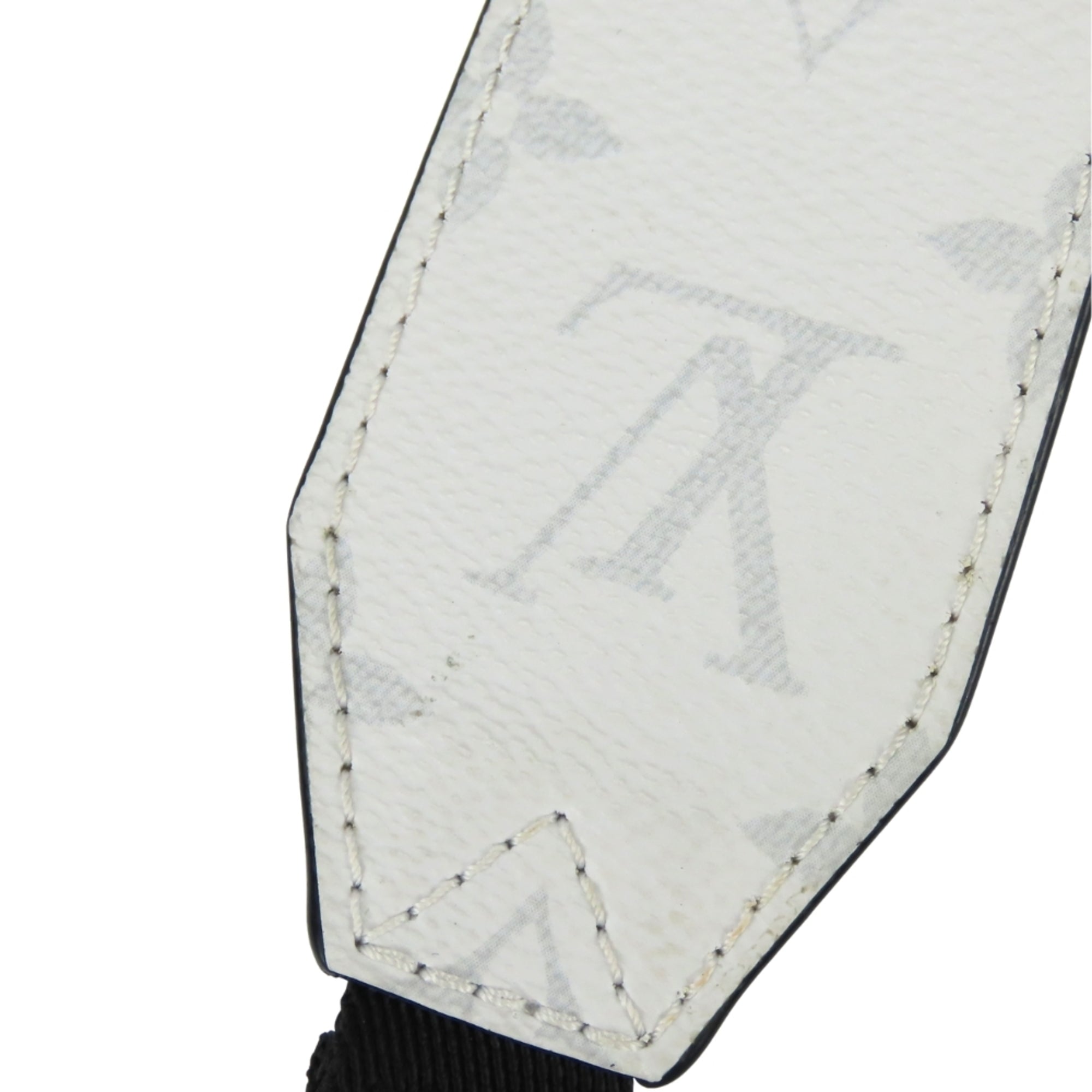 Louis Vuitton Taigarama Gray Monogram Taigarama Shoulder Bag (Pre-Owned)