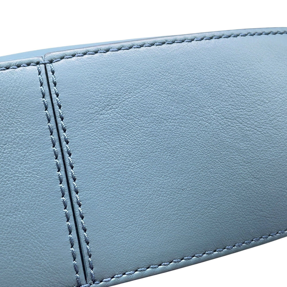 Tod's Light Blue Leather Handbag Shoulder Bag (Pre-Owned)