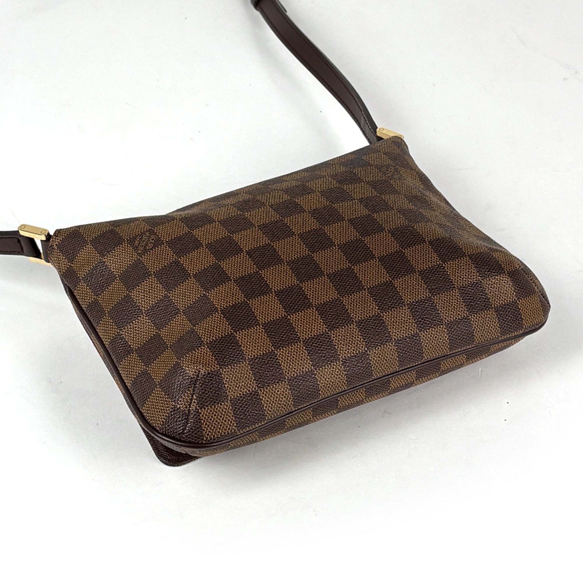 Louis Vuitton Damier Brown Damier Canvas Shoulder Bag (Pre-Owned)