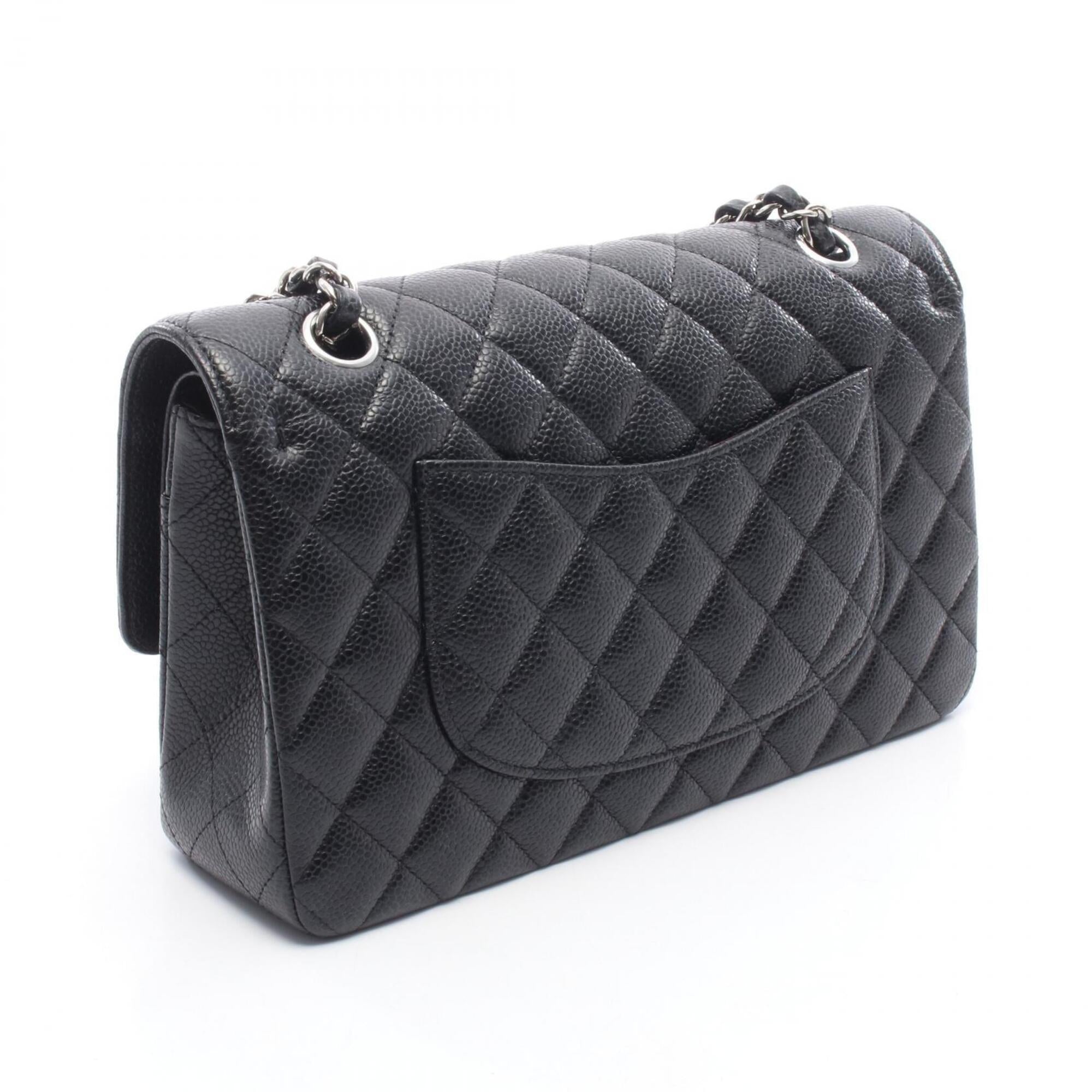 Chanel Black Grained Calfskin Handbag Shoulder Bag (Pre-Owned)