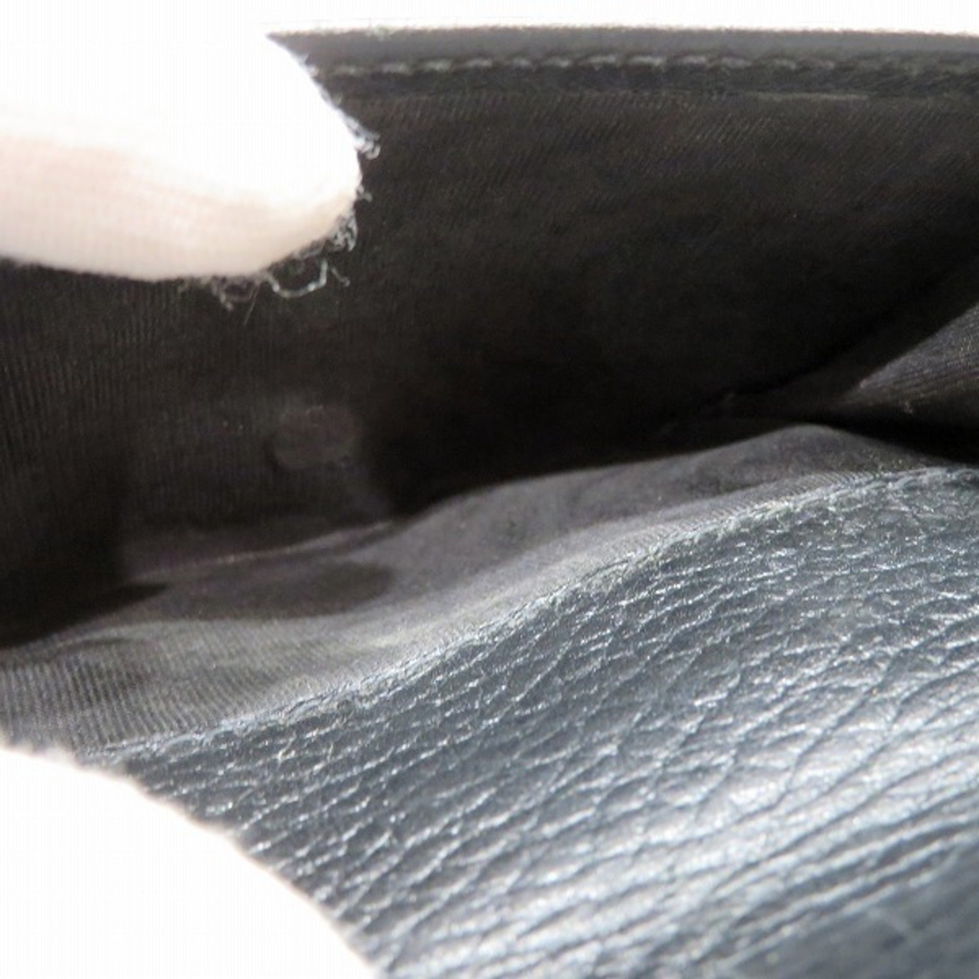 Gucci Black Leather Wallet (Tri-Fold) (Pre-Owned)