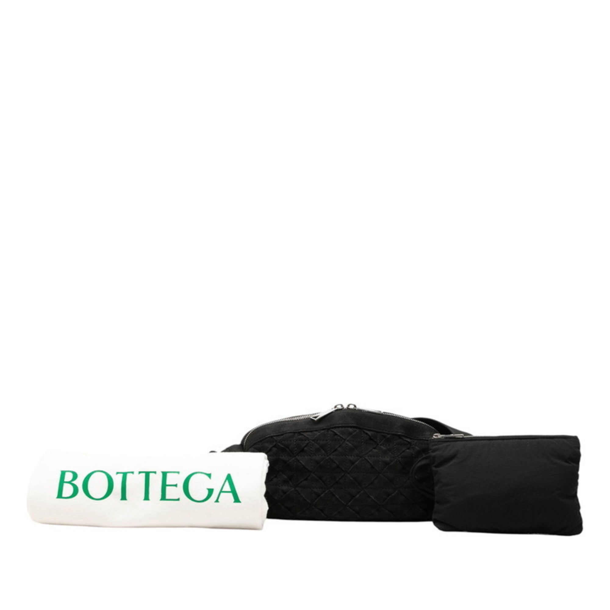 Bottega Veneta Intrecciato Black Canvas Nylon Shoulder Bag (Pre-Owned)