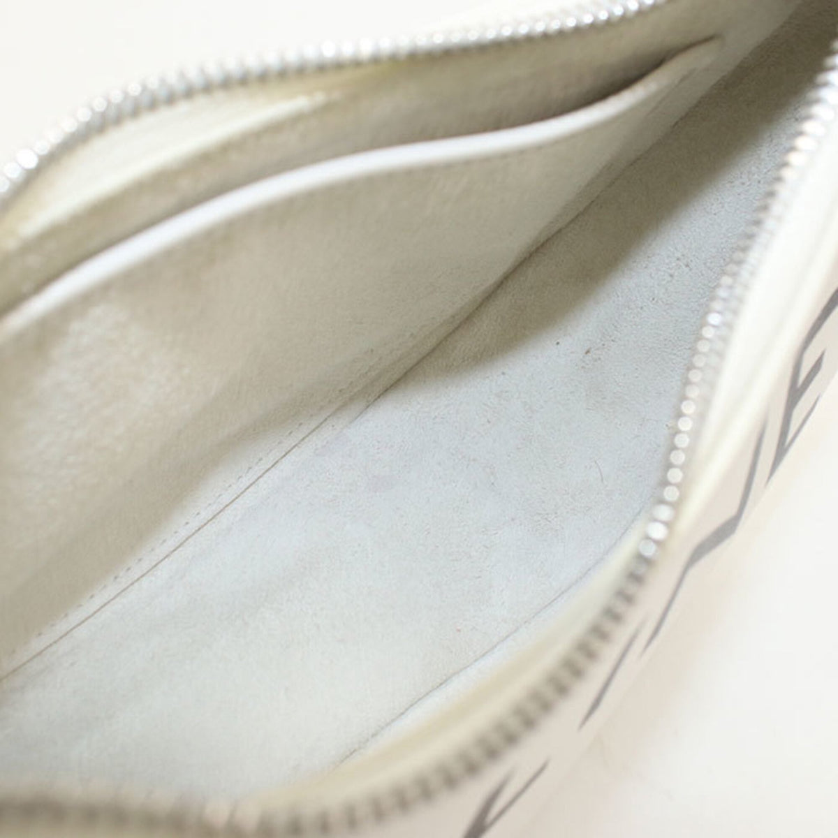 Celine White Leather Shoulder Bag (Pre-Owned)