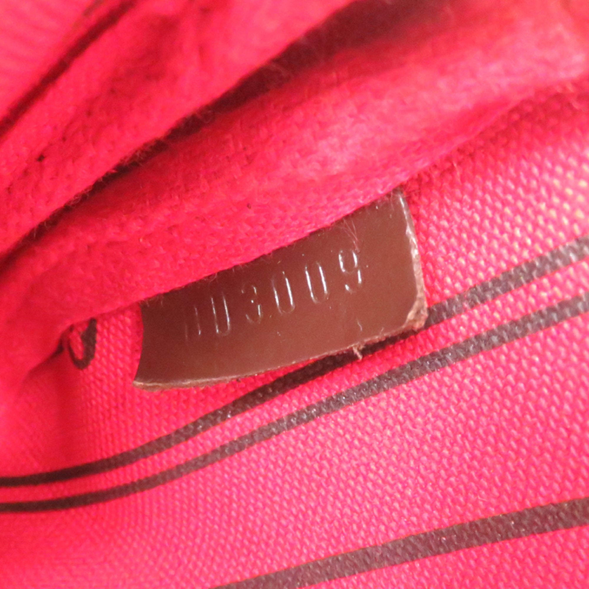Louis Vuitton Damier Brown Pouch (Pre-Owned)