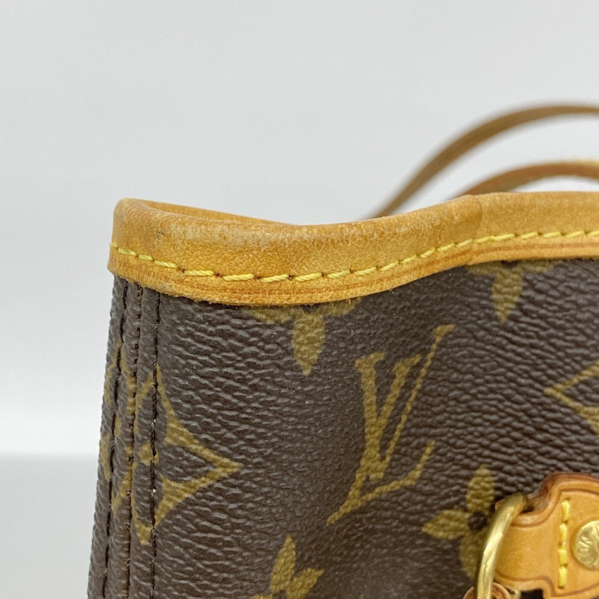 Louis Vuitton Brown Tote Bag (Pre-Owned)