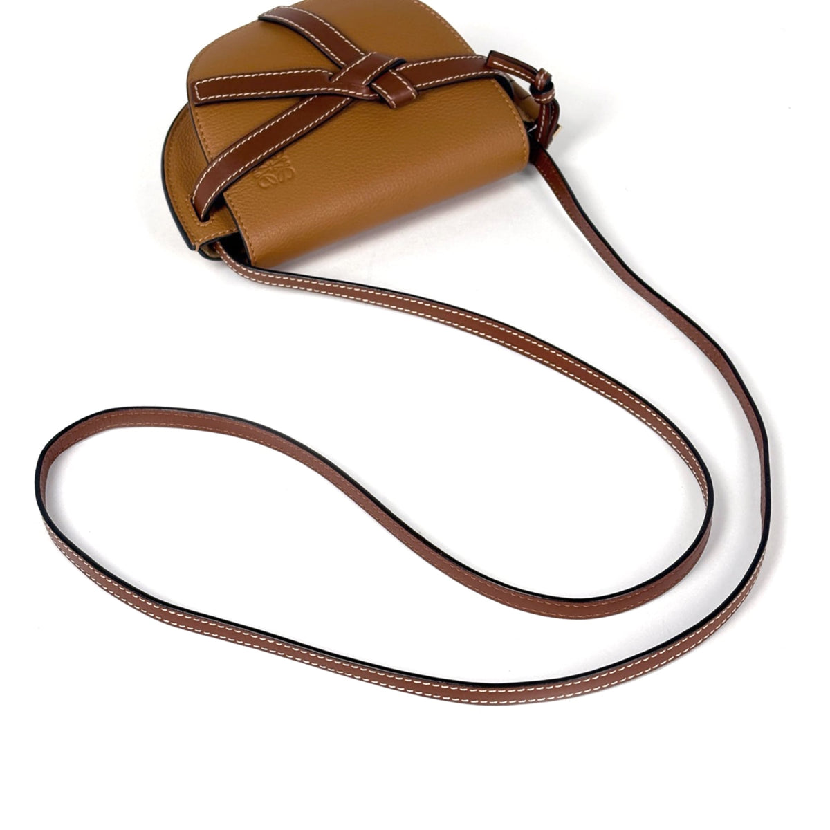 Loewe Brown Leather Shoulder Bag (Pre-Owned)