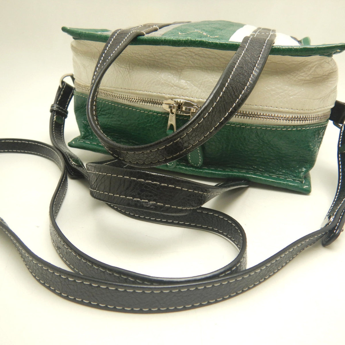 Balenciaga Black Green Leather Tote Bag (Pre-Owned)