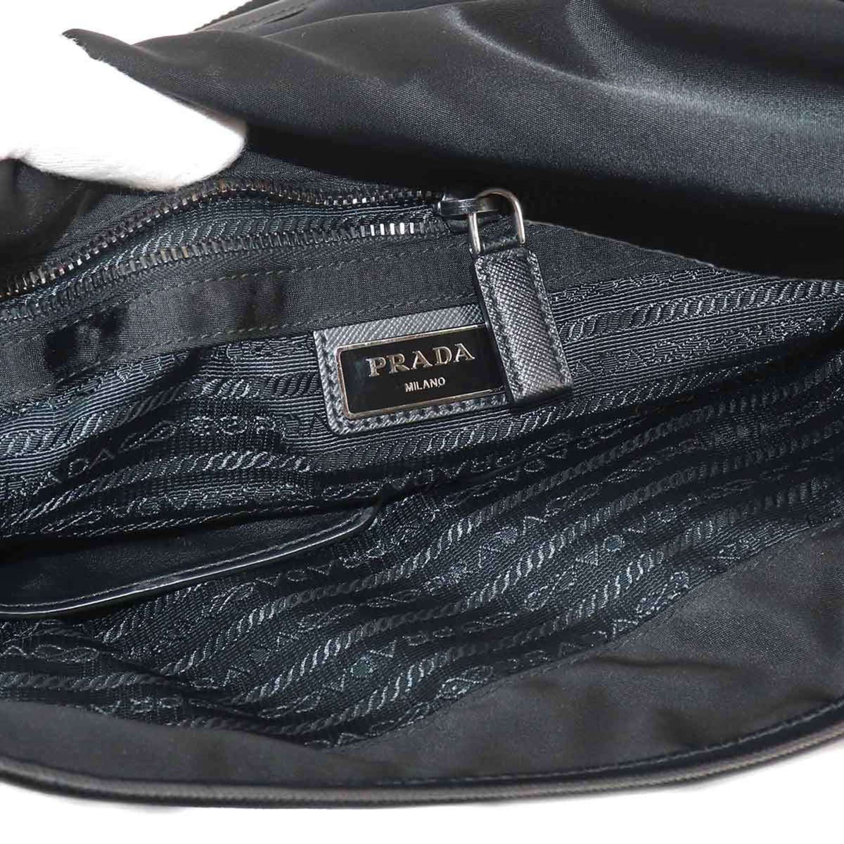 Prada Black Nylon Leather Handbag Messenger Bag Shoulder Bag (Pre-Owned)