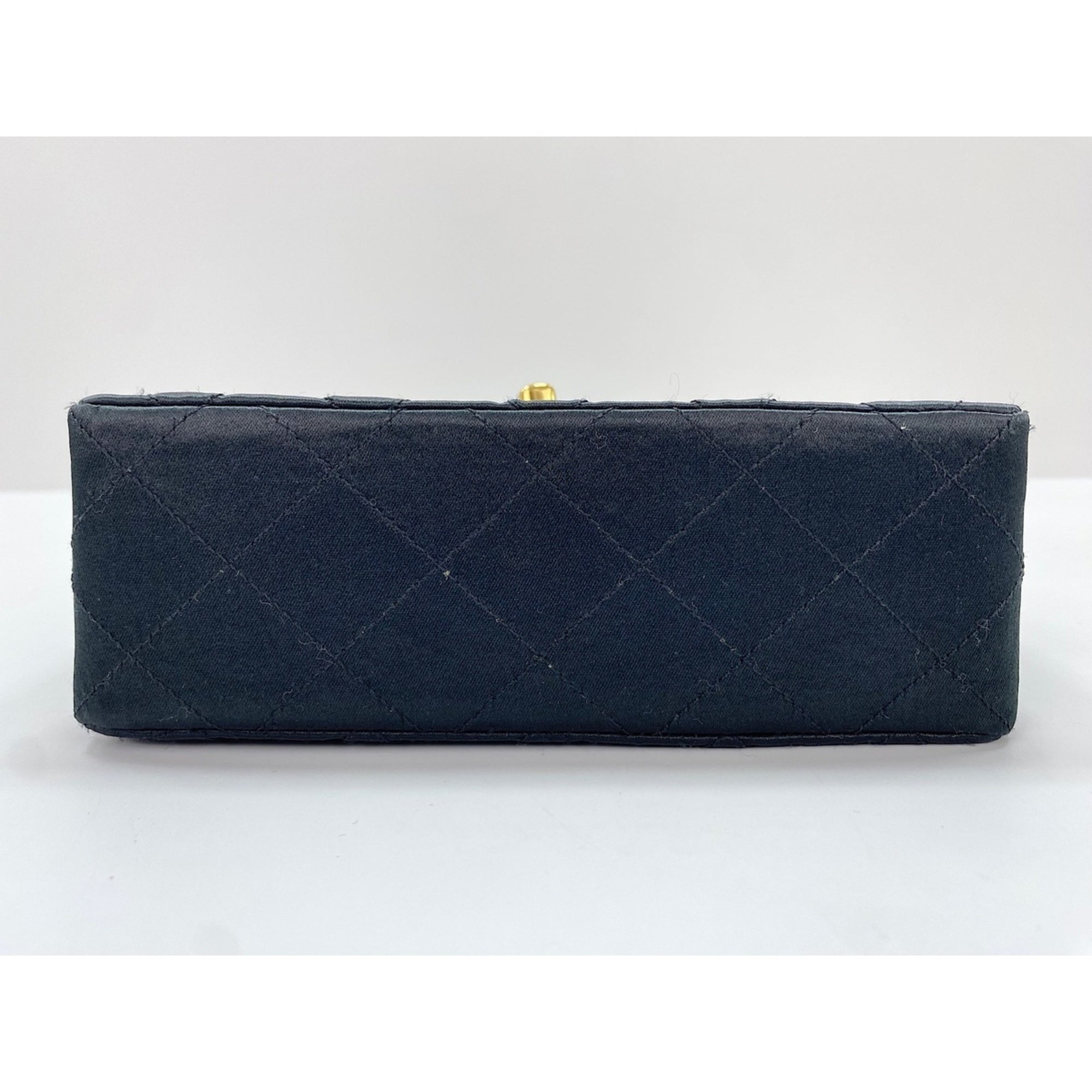 Chanel Matelasse Black Shoulder Bag (Pre-Owned)