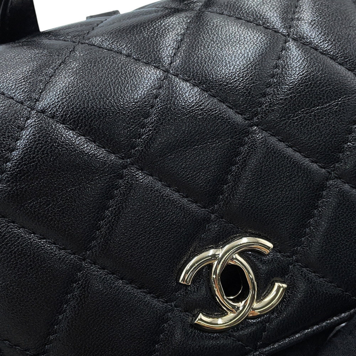 Chanel Matelasse Black Mesh Leather Backpack (Pre-Owned)